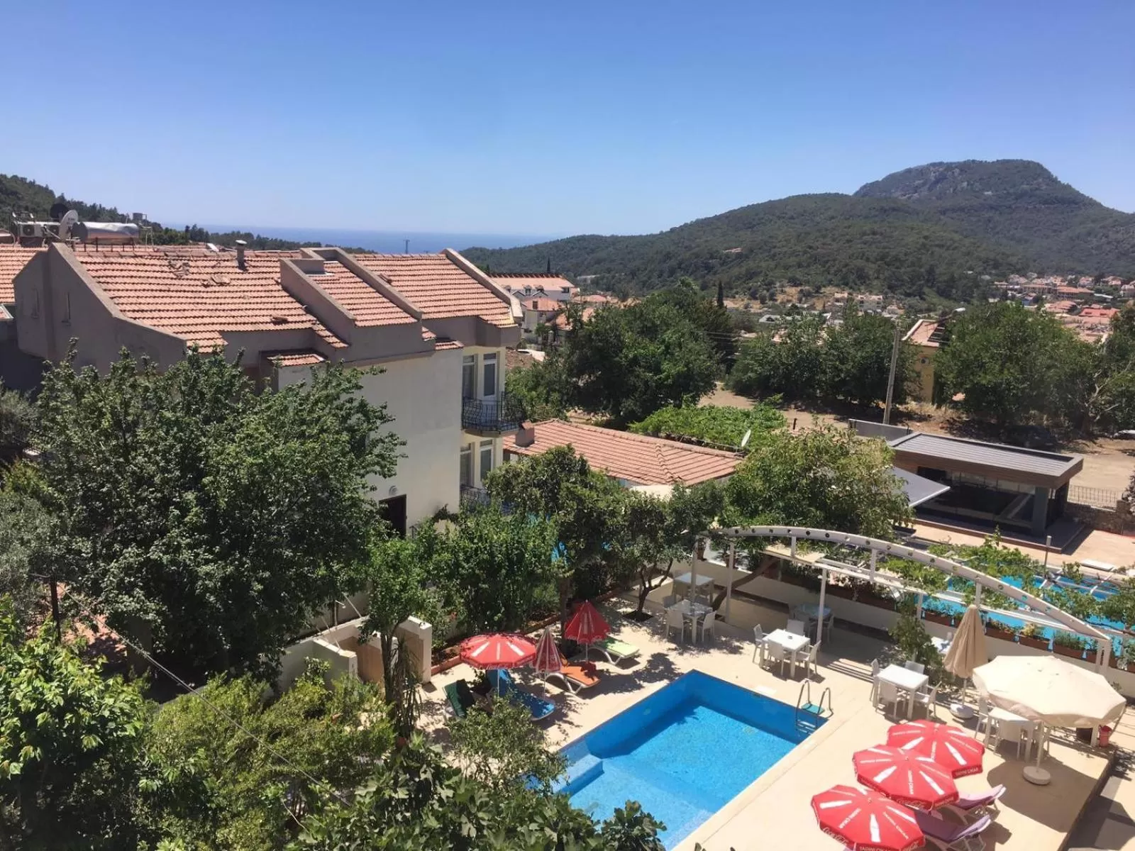 Pool View in Sunset Apart Otel