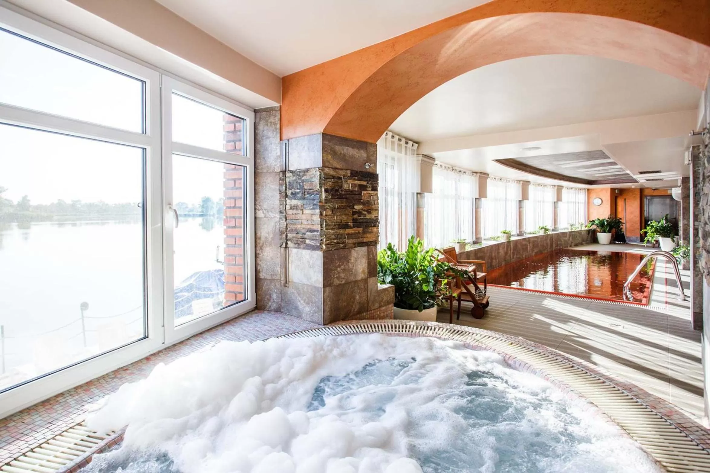 Hot Tub in Hotel Duo Spa