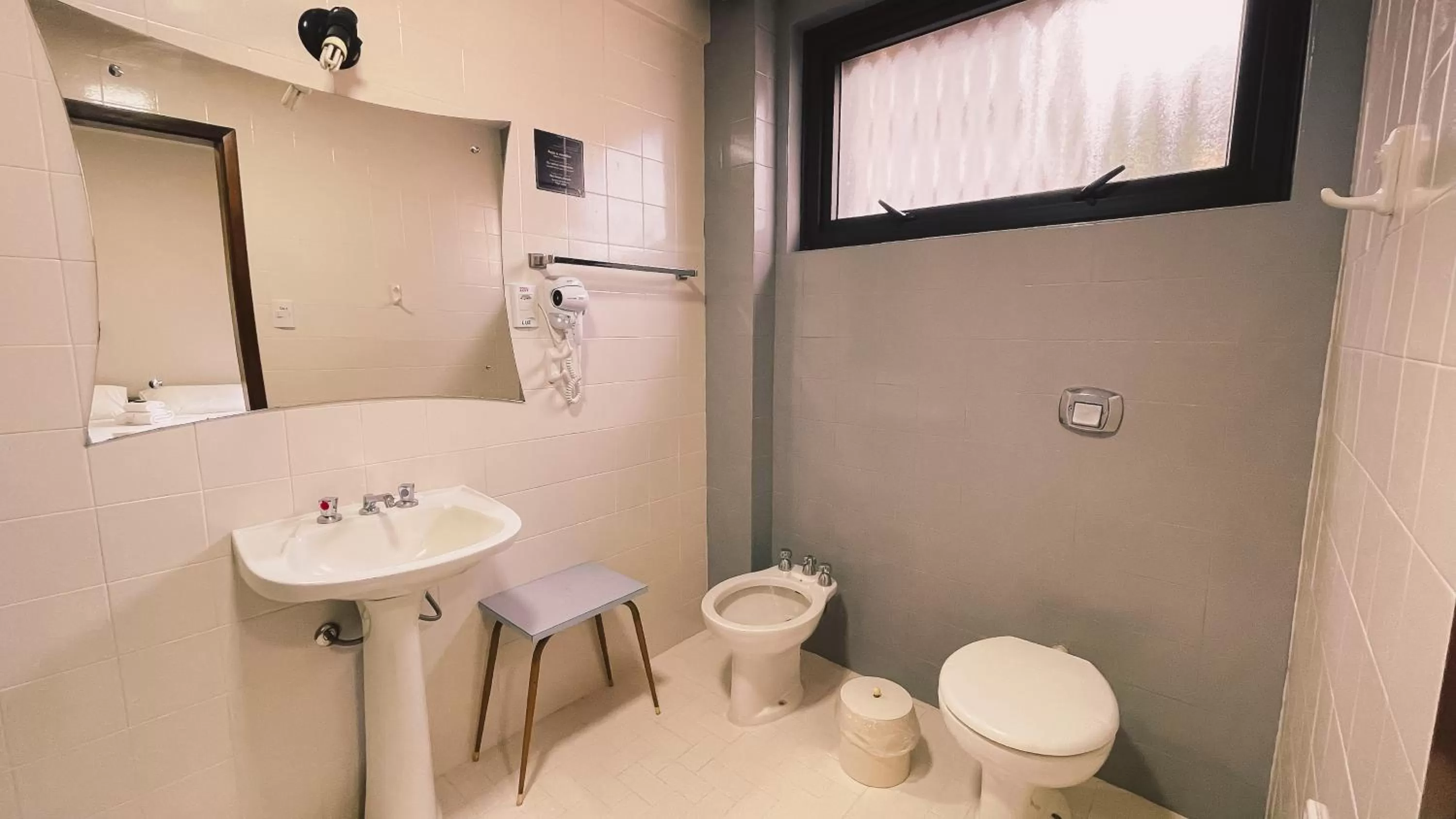 Bathroom in Verde Vale Hotel