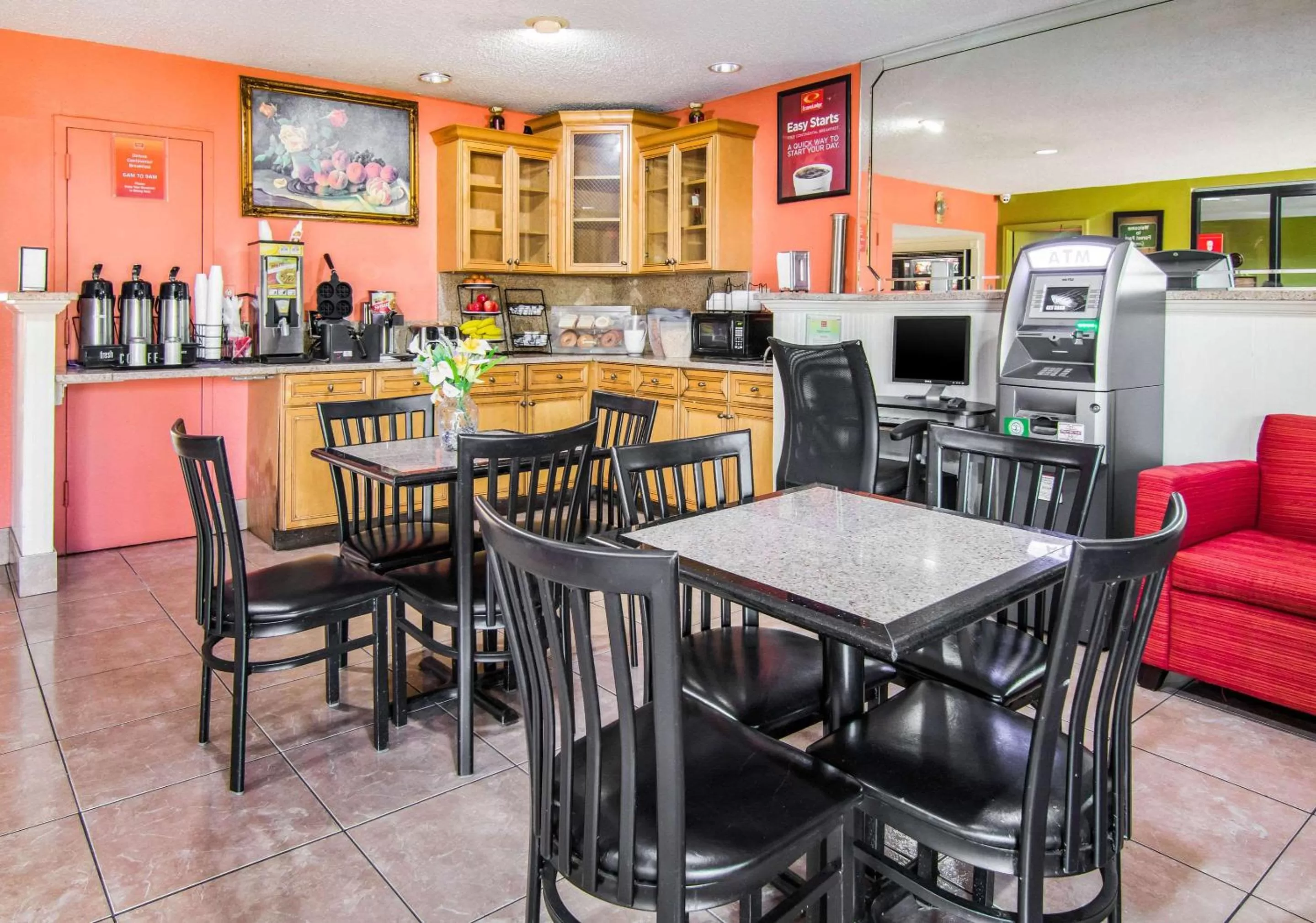 Restaurant/places to eat in Econo Lodge Atlanta Airport East