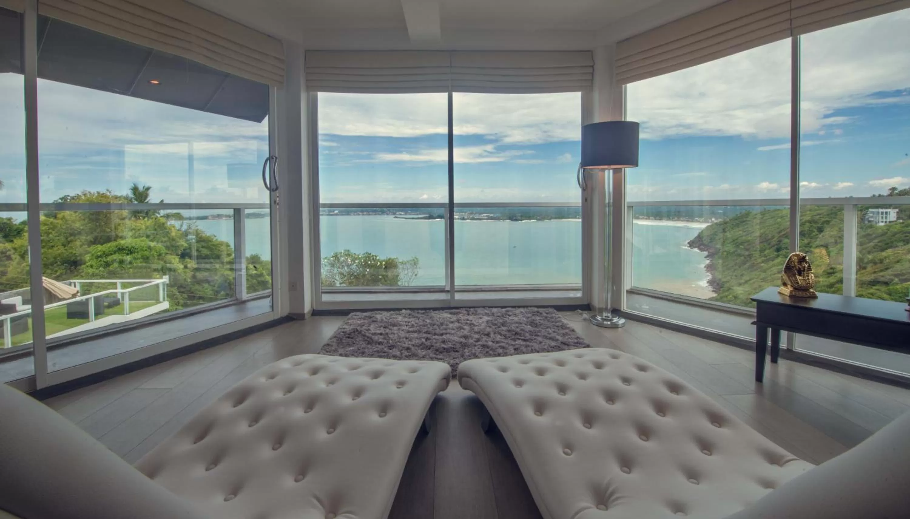 River view, Bed in Levels Unawatuna