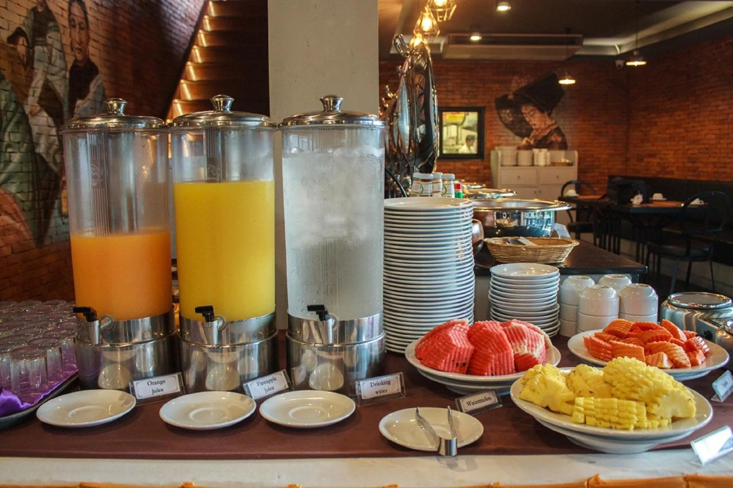 Business facilities in Mazi Design Hotel by Kalima