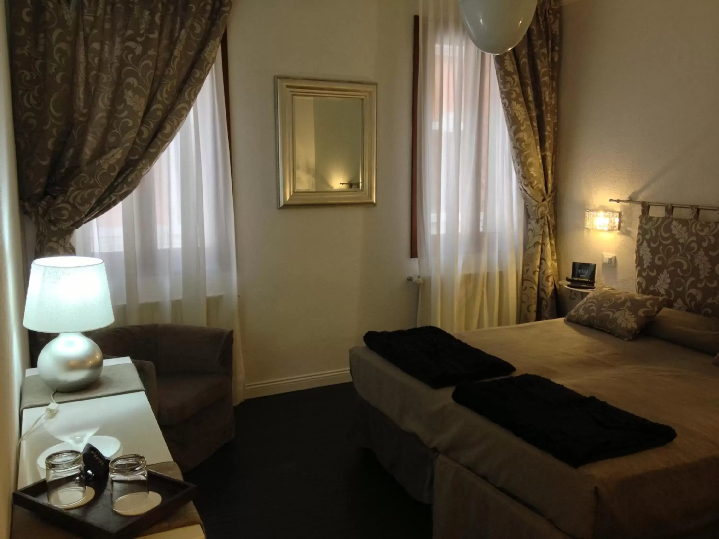 Superior Double or Twin Room in Albergo Marin Superior Double or Twin Room in Albergo Marin