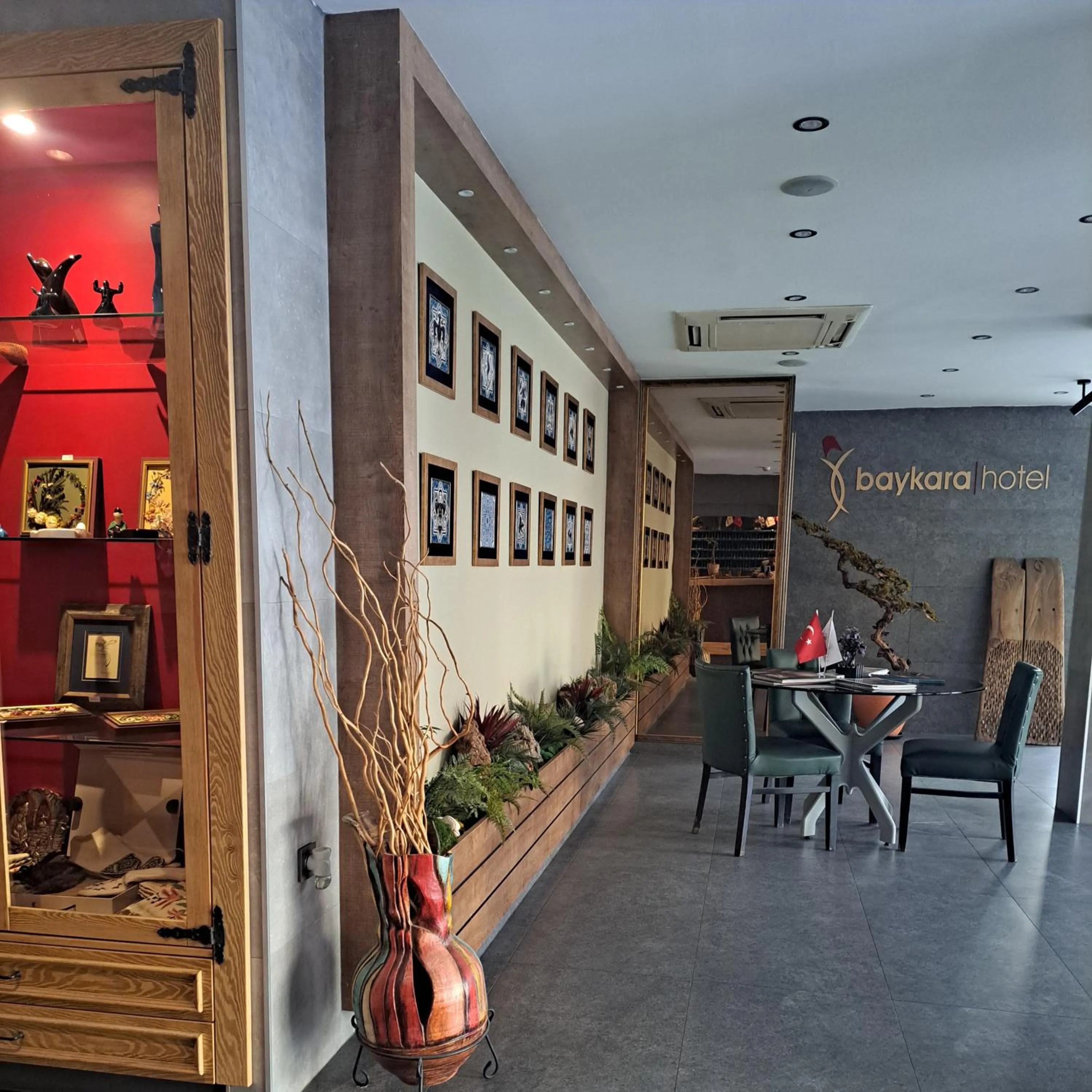 Lobby or reception in Baykara Hotel