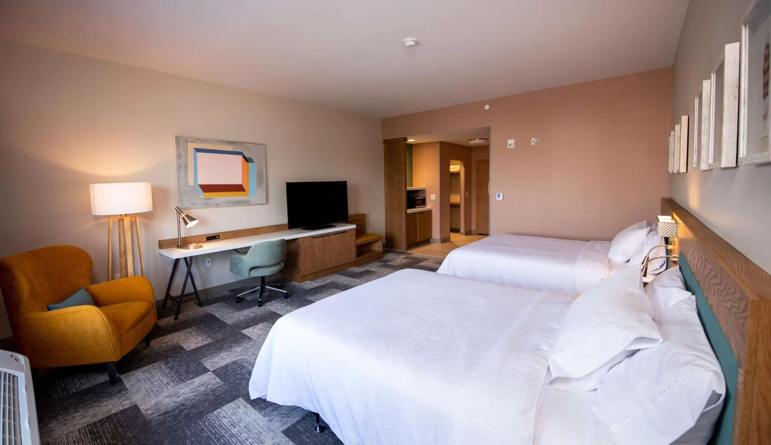 Bedroom, Bed in Hilton Garden Inn Moncton Downtown, Nb