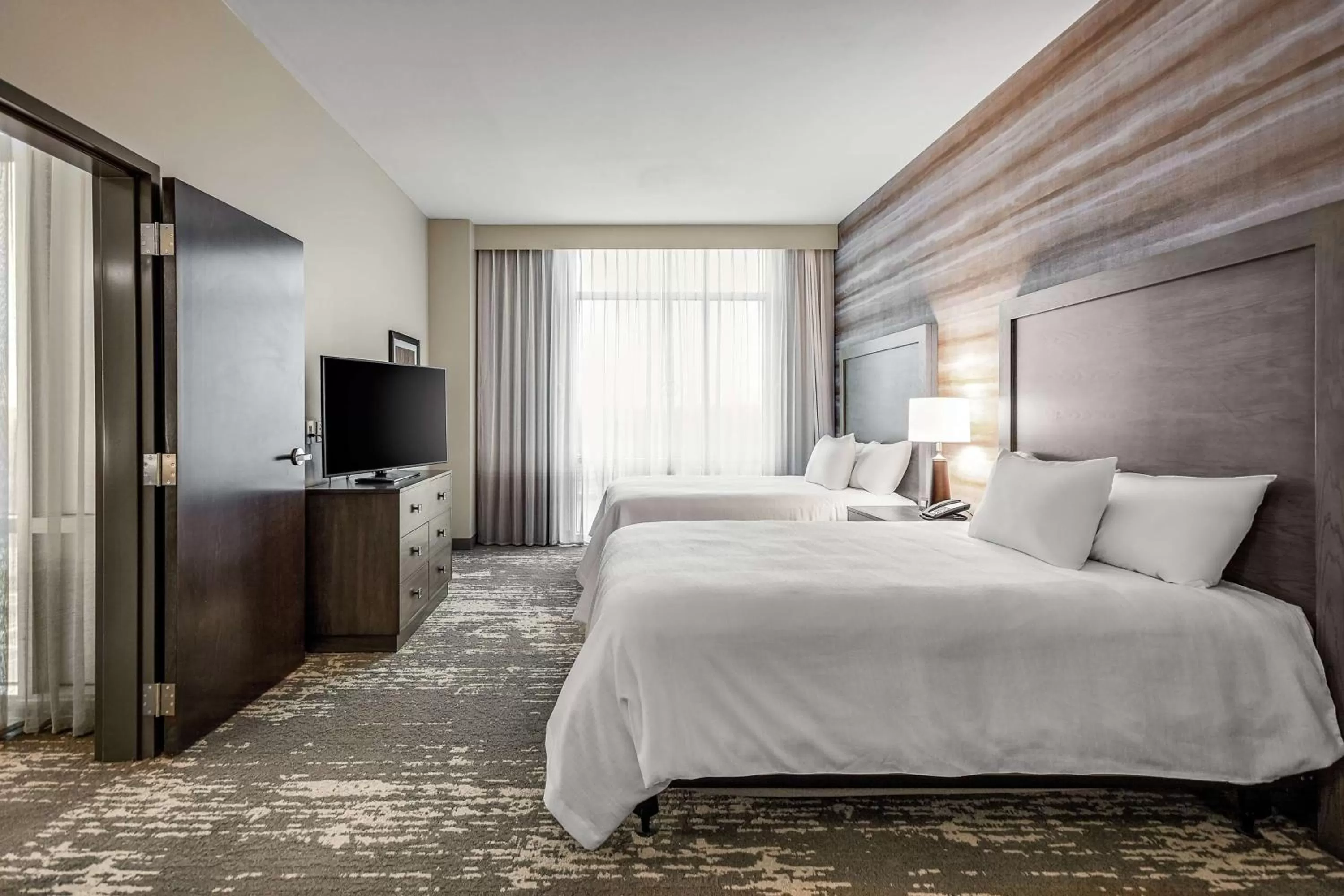 Bedroom, Bed in Embassy Suites by Hilton Jonesboro Red Wolf Convention Center