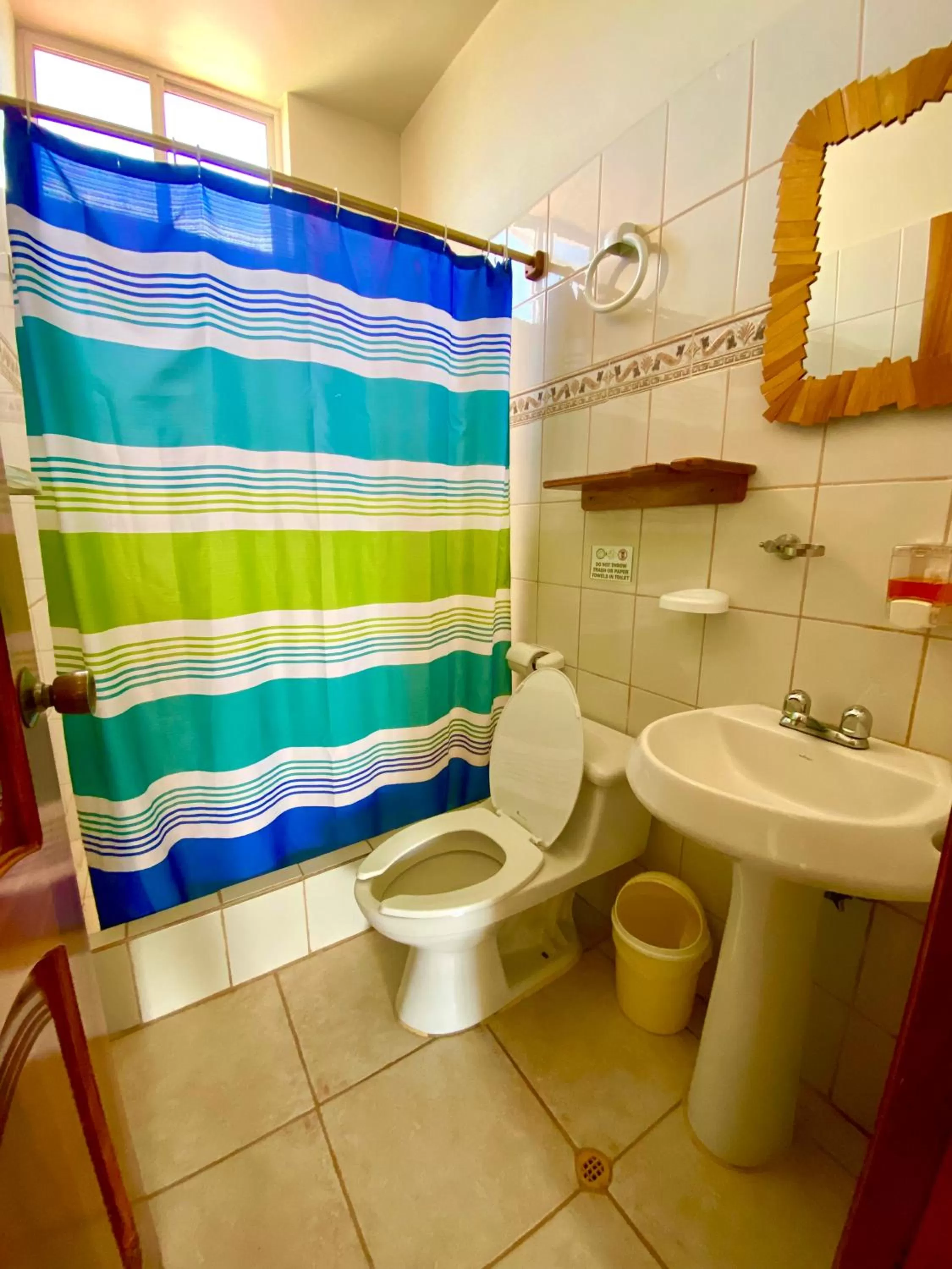 Bathroom in El Rincón de George