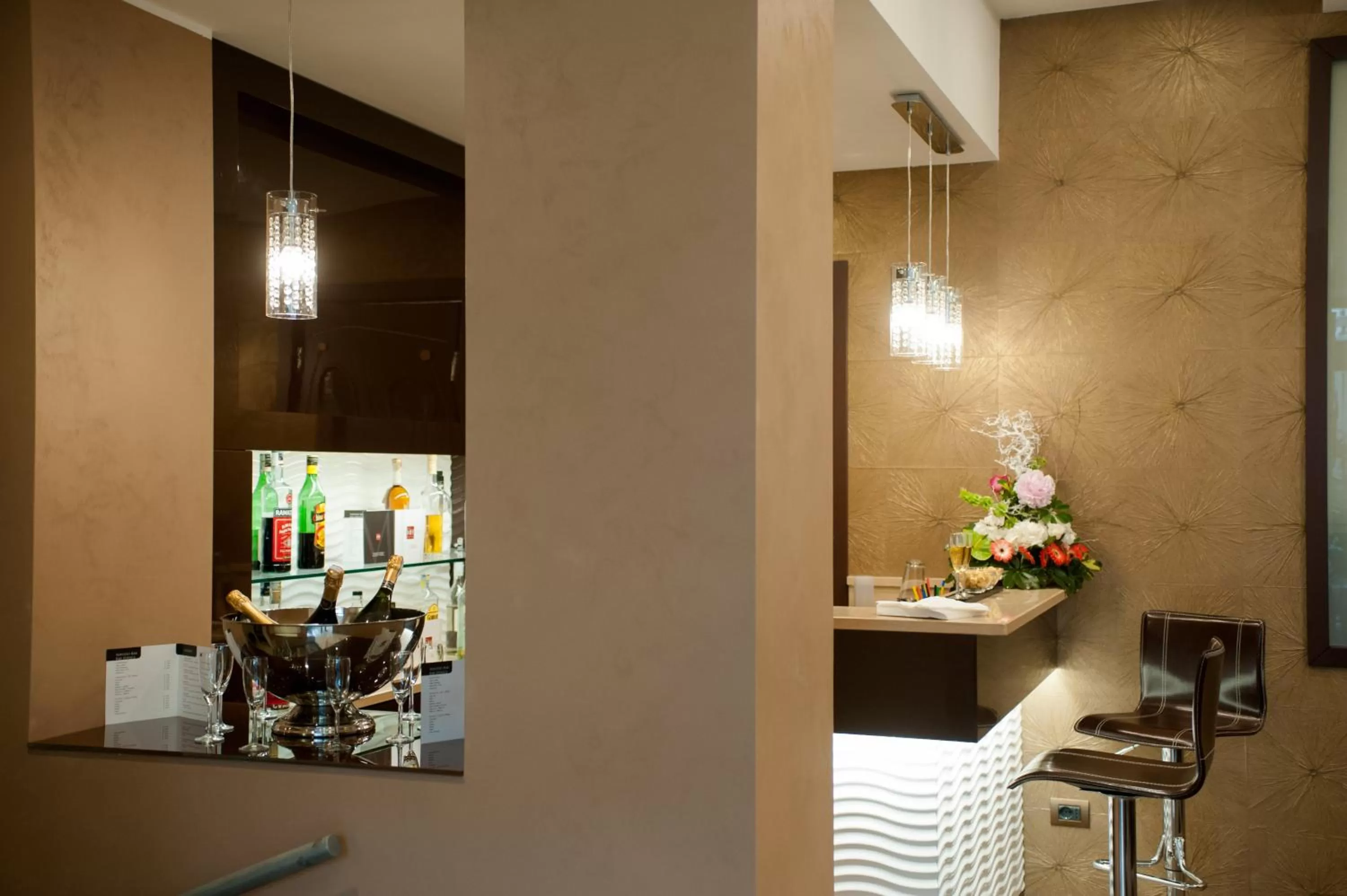 Lounge or bar in Magri's Hotel