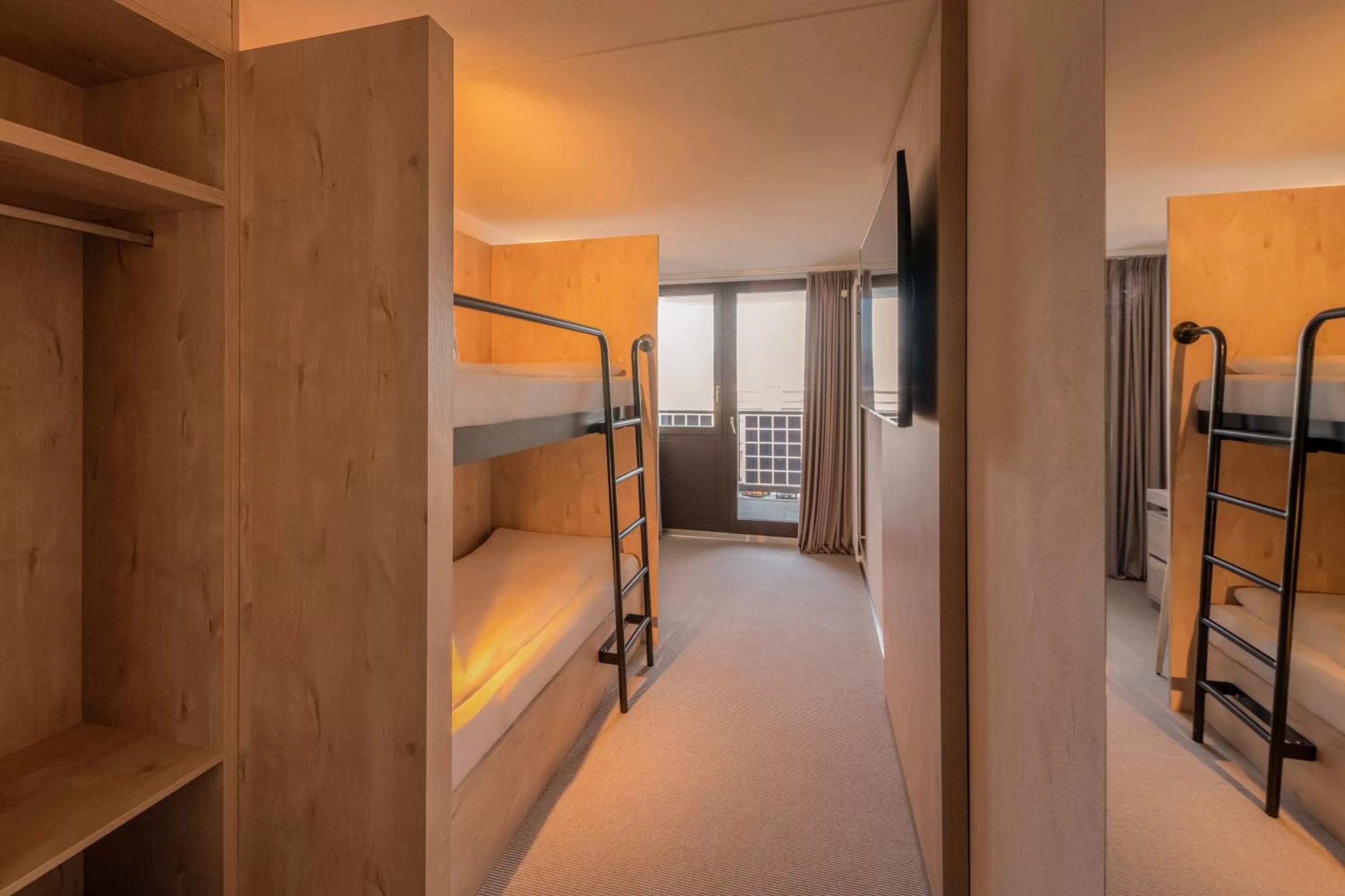 Bedroom, Bed in Victoria Hotel & Residence