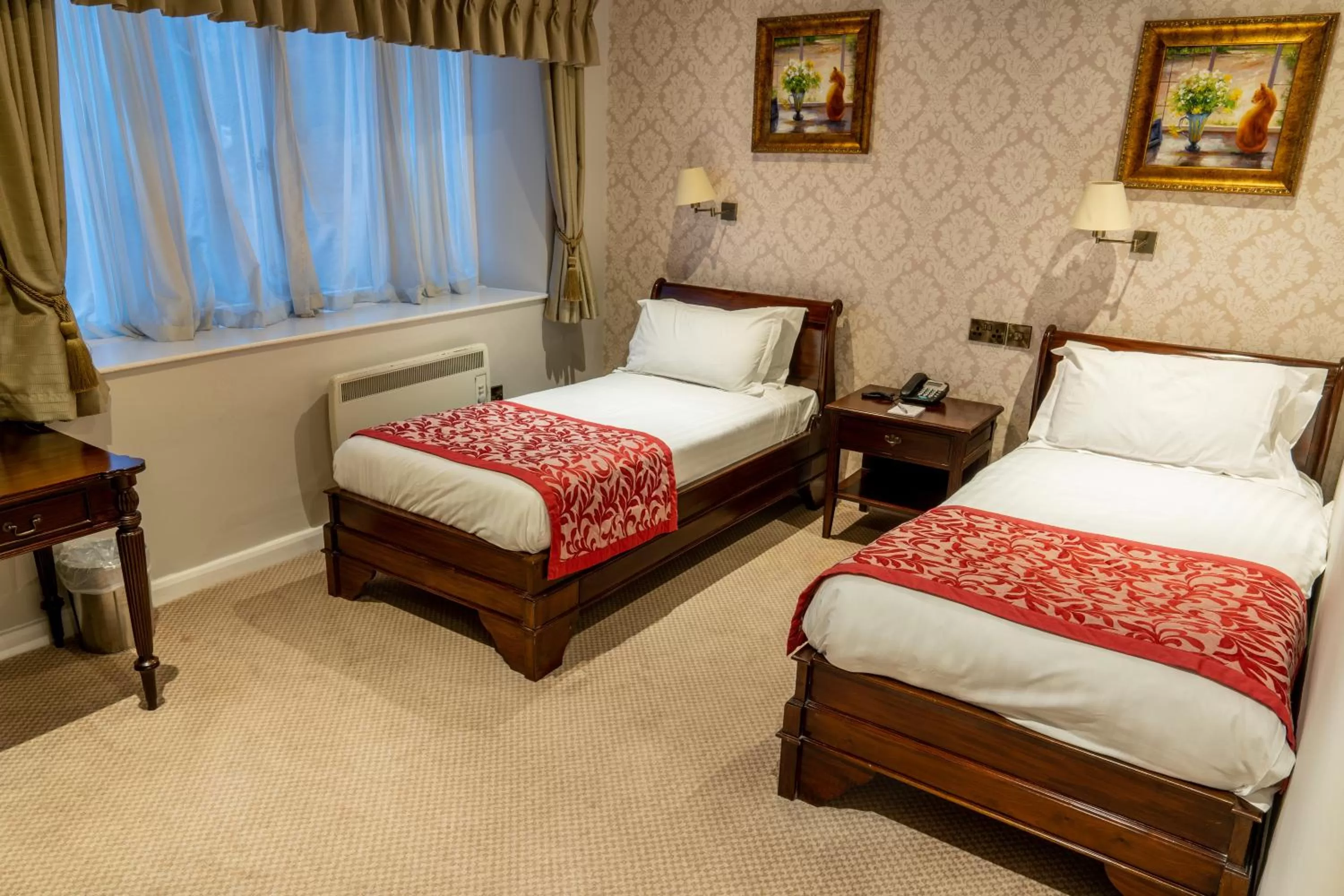 Bedroom, Bed in Castle Bromwich Hall Hotel, BW Signature Collection by Best Western