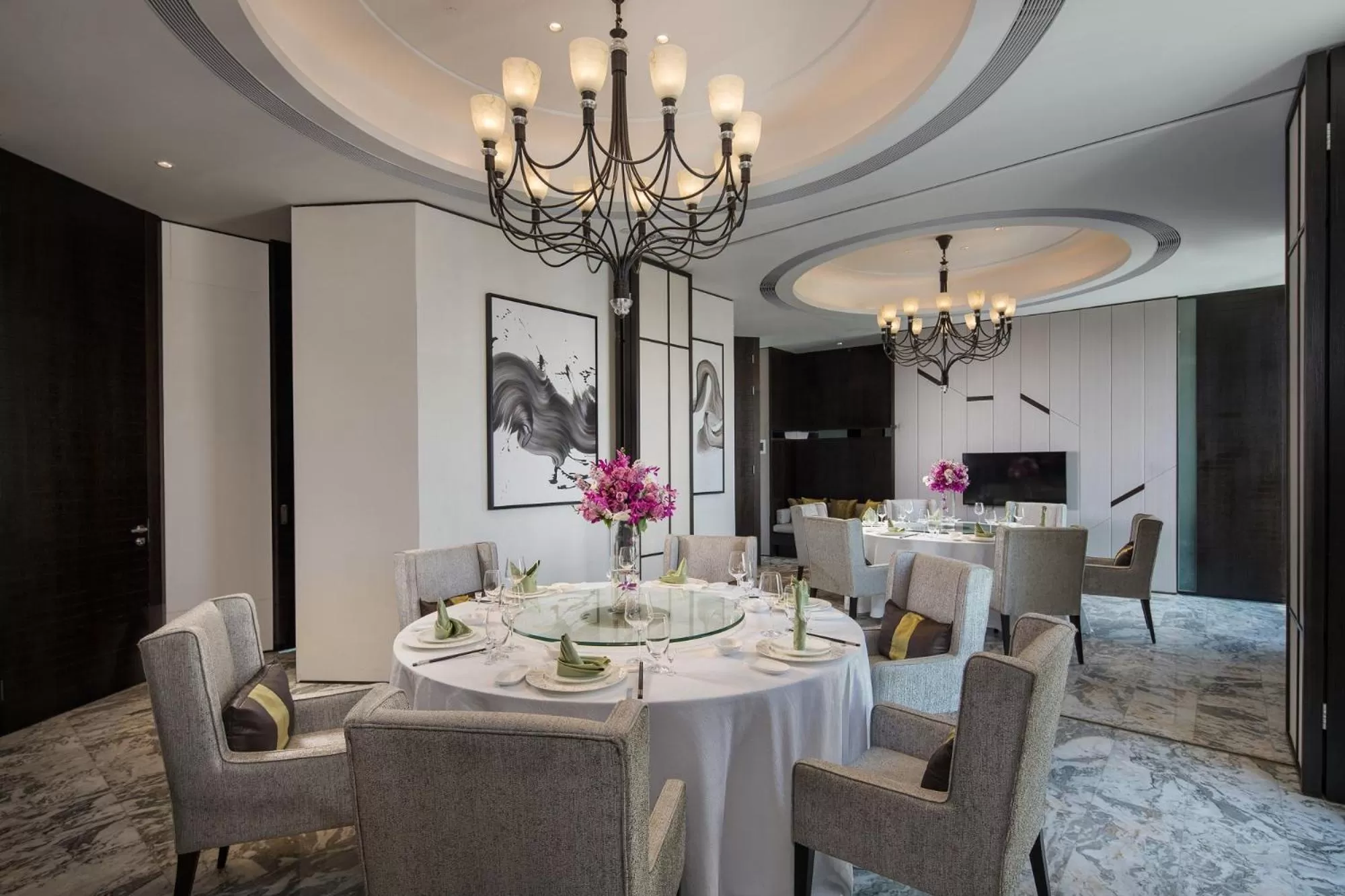 Restaurant/places to eat in Ramada Plaza by Wyndham Sanya Bay