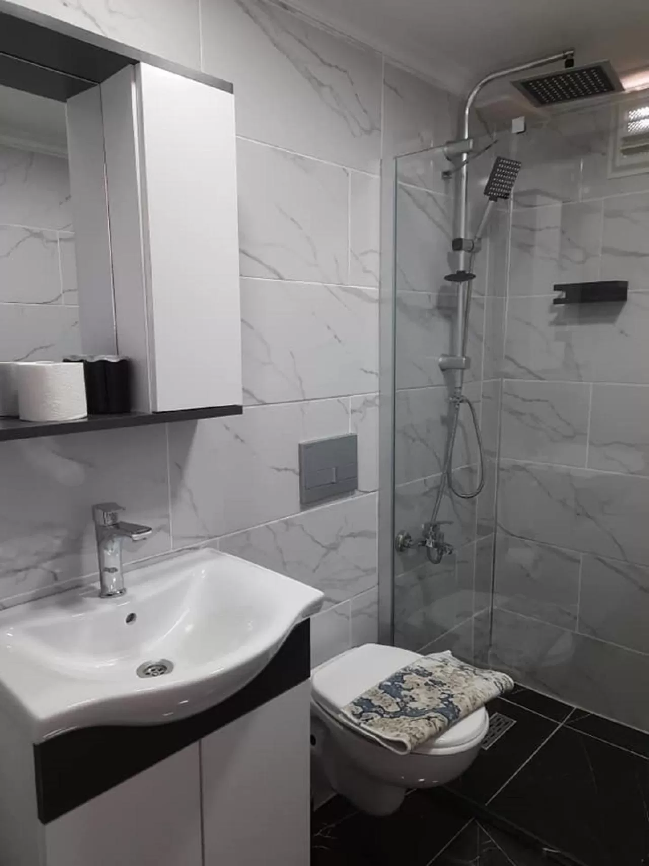 Bathroom in Ephesian Hotel & Guesthouse