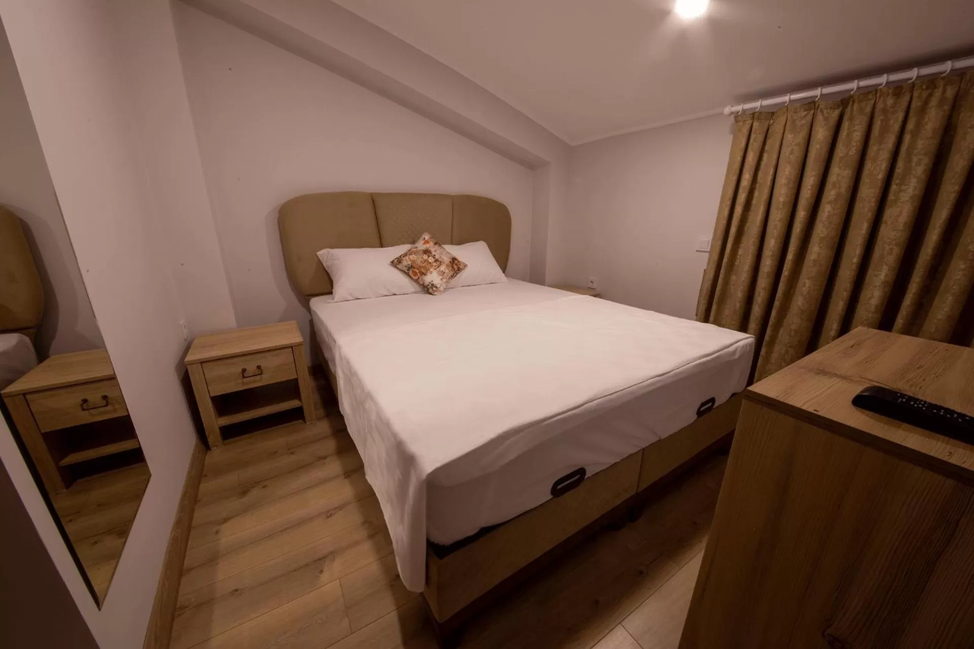 Bedroom, Bed in Huma Elite Hotel