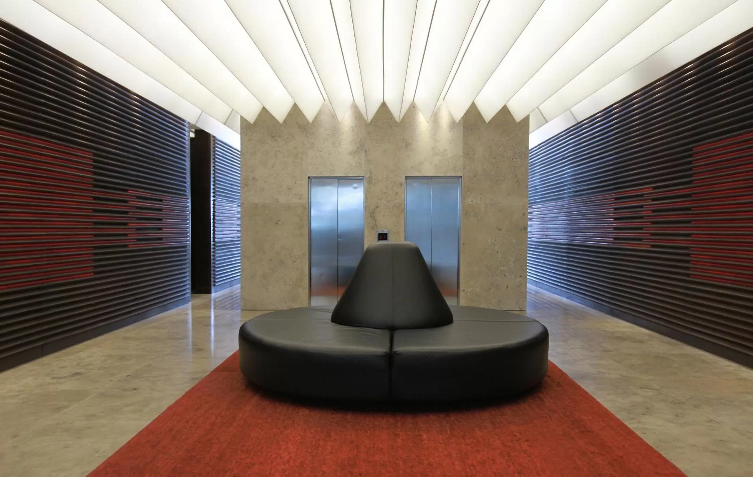 Lobby or reception in Dazzler by Wyndham Buenos Aires Palermo