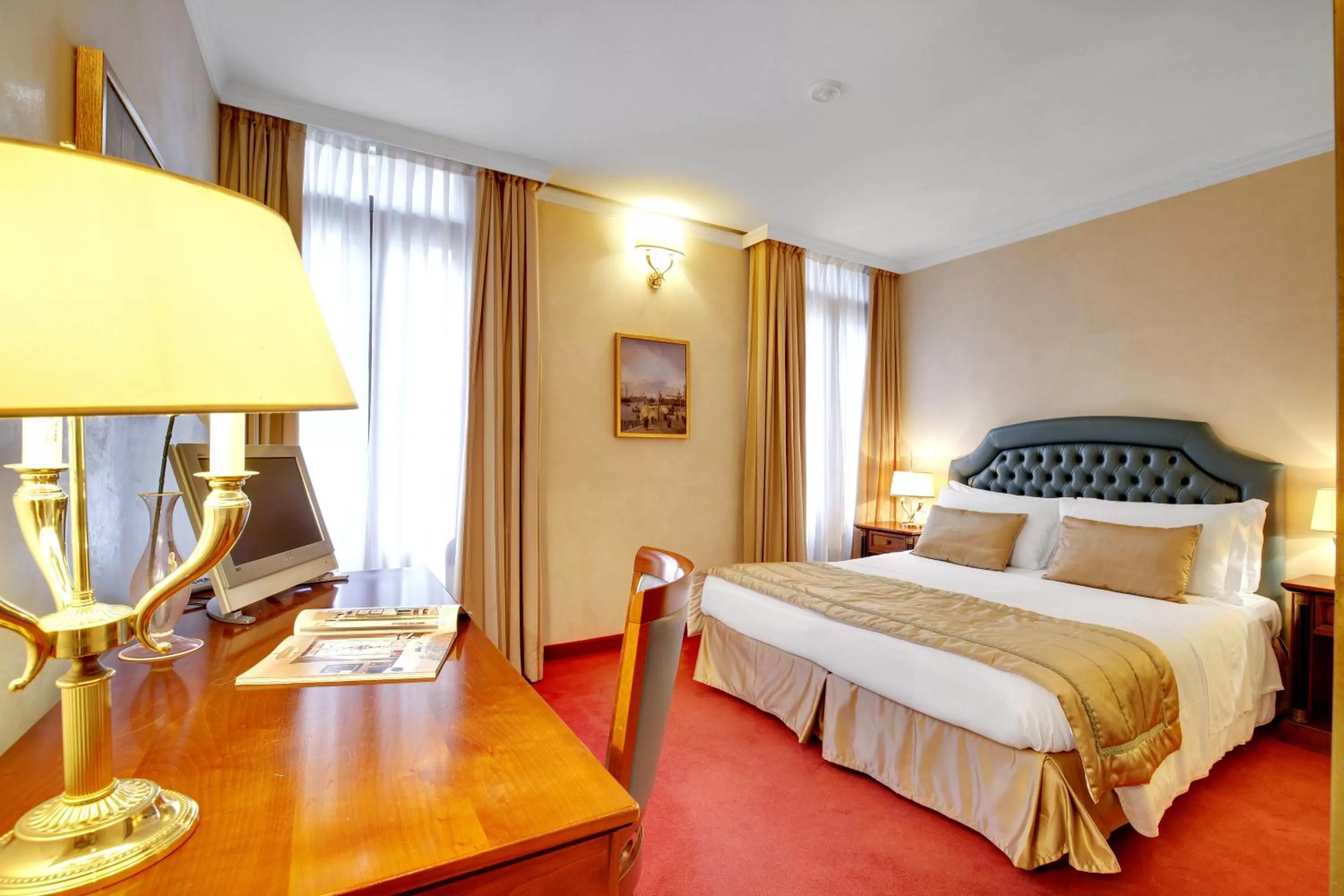 Photo of the whole room, Bed in Hotel Donà Palace