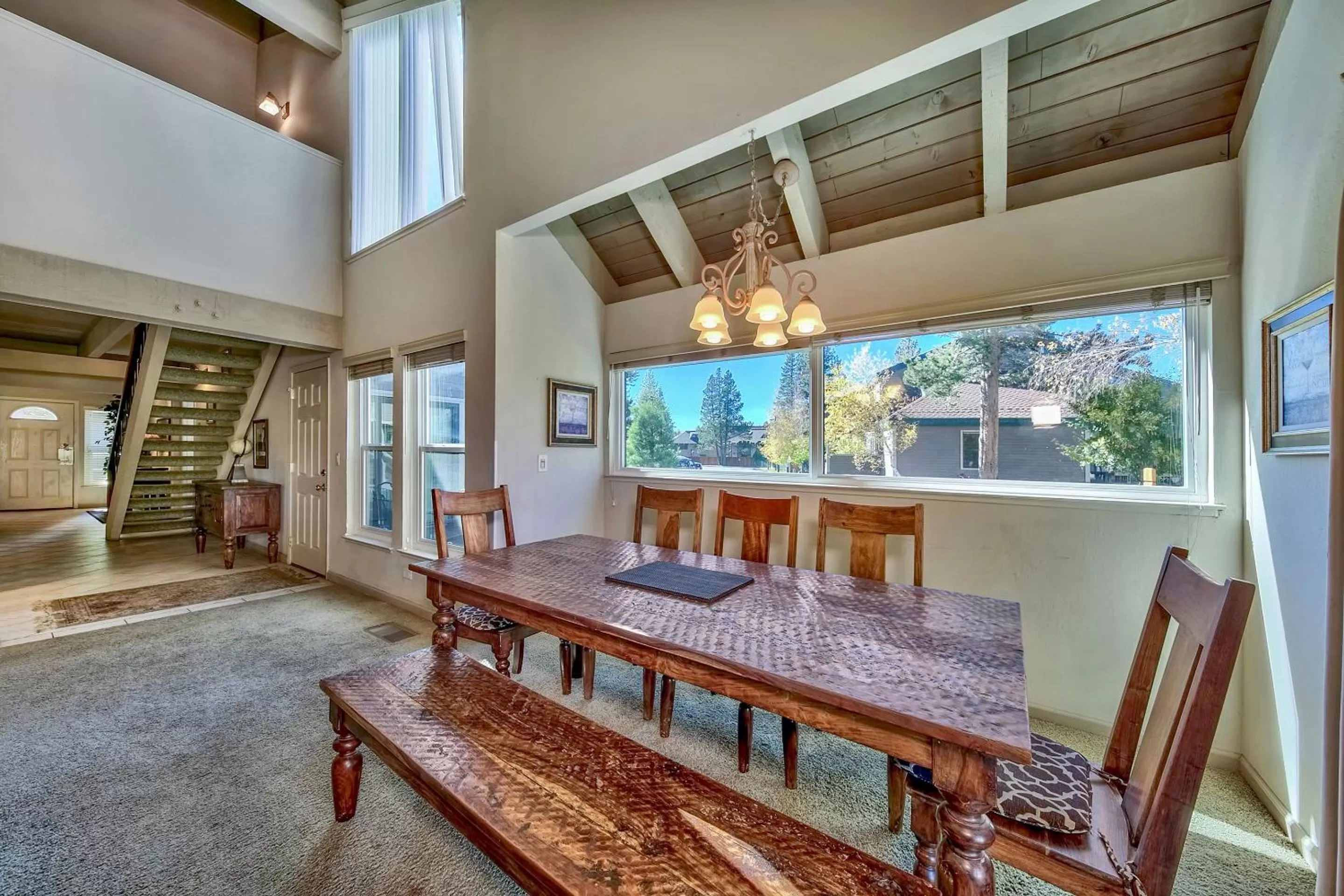 Dining Area in Lakeland Village at Heavenly