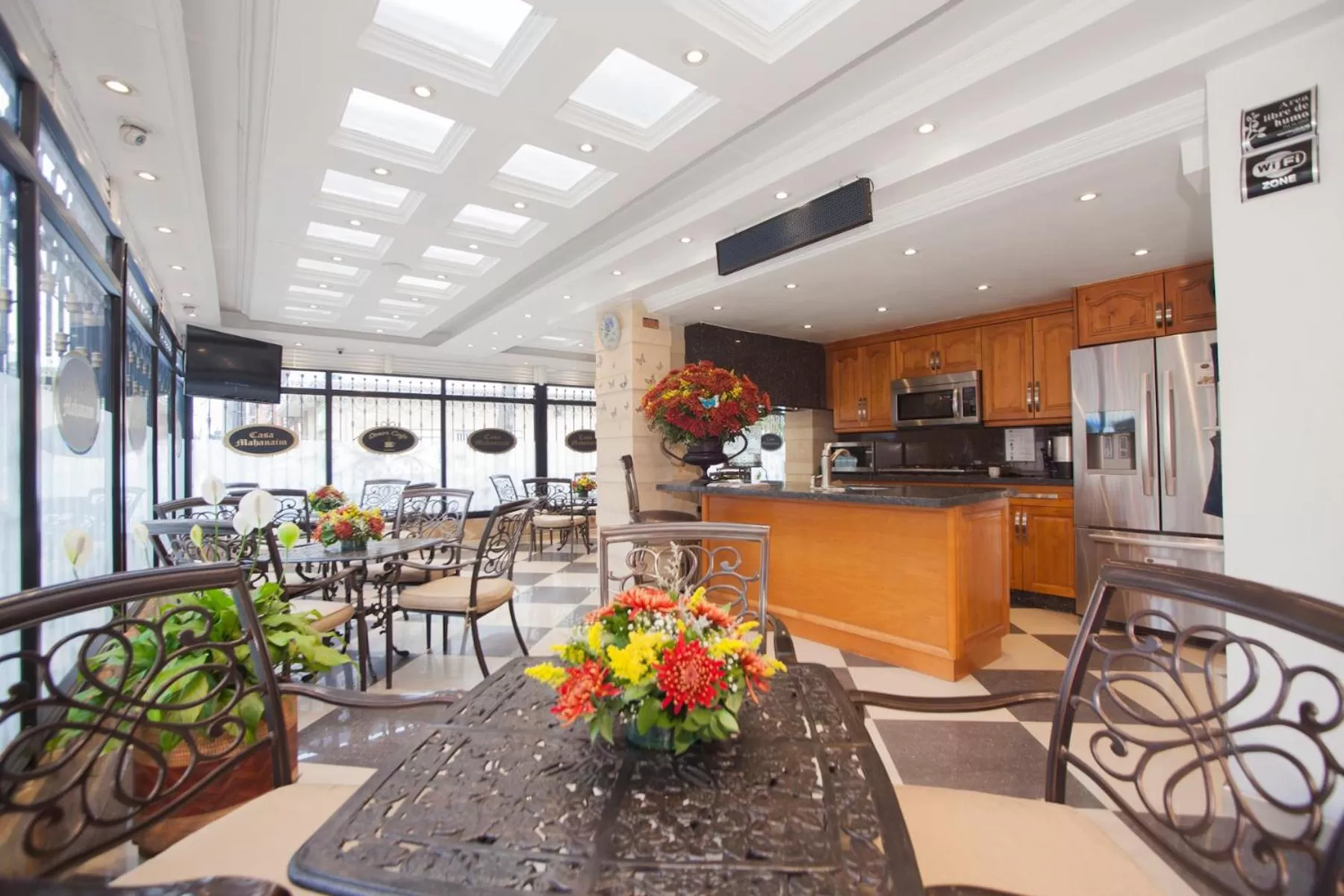 Lobby/Reception in Hotel Casa Mahanaim Colferias, Bogotá