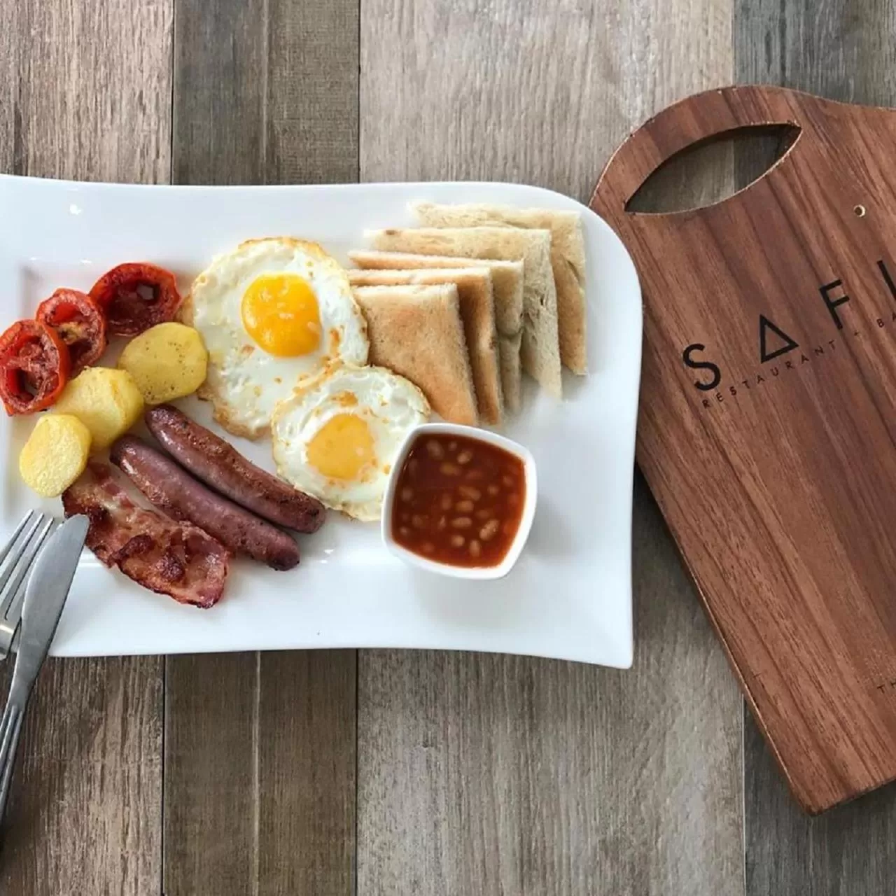 Breakfast in Villa Thirty Three