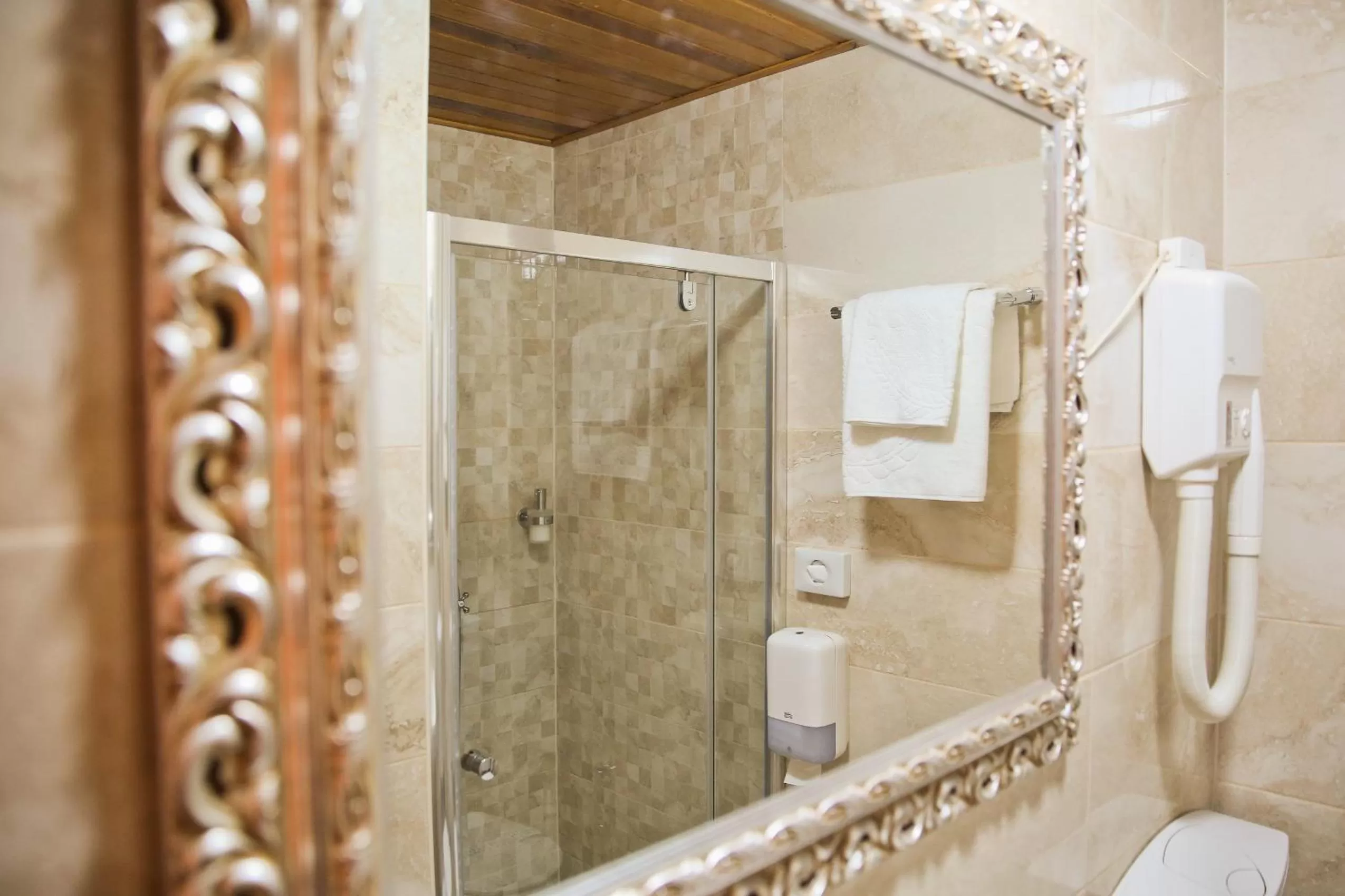 Photo of the whole room in Hotel Marija