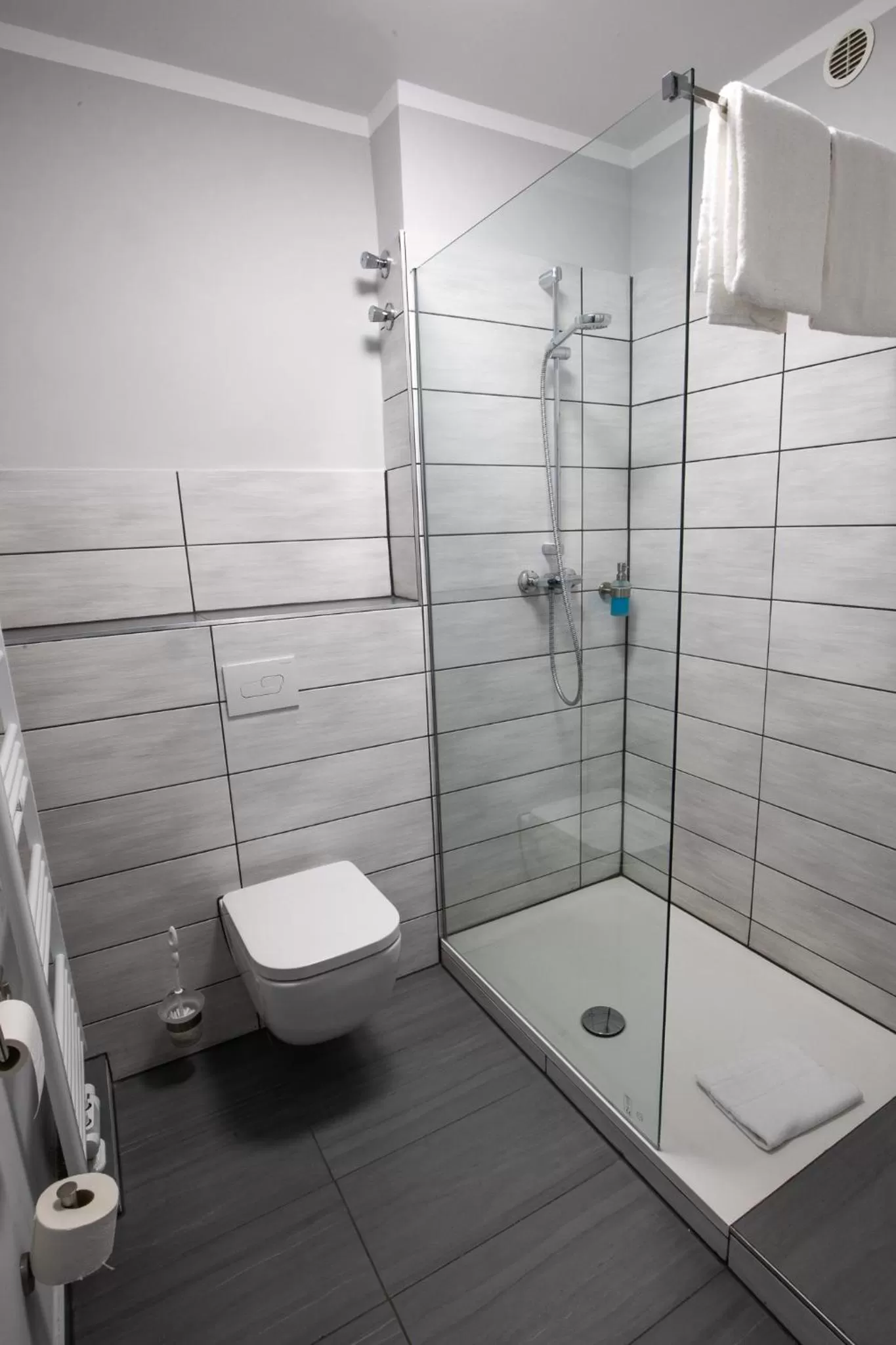 Bathroom in Hotel Mecklenheide