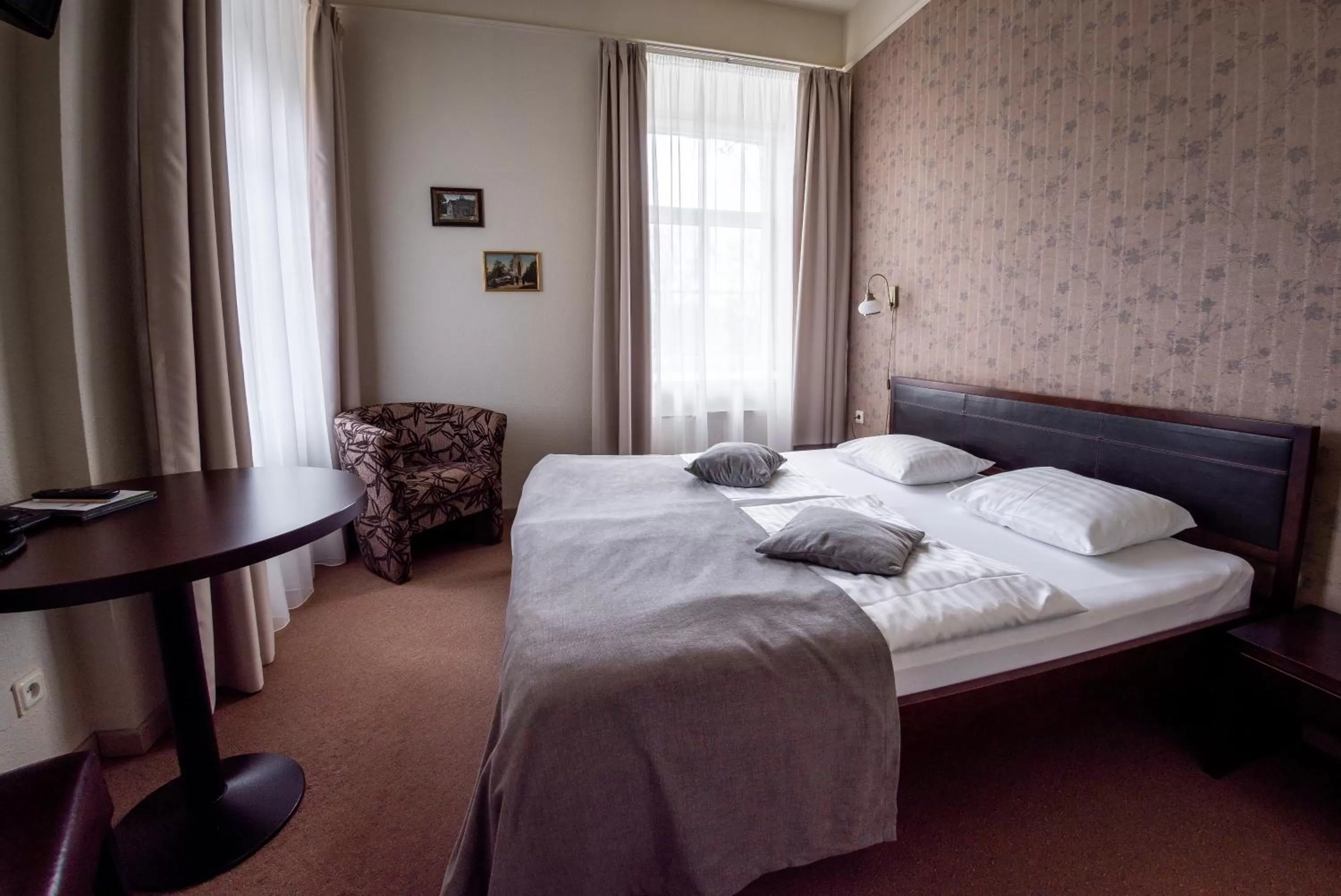 Photo of the whole room, Bed in Hotel Sigulda