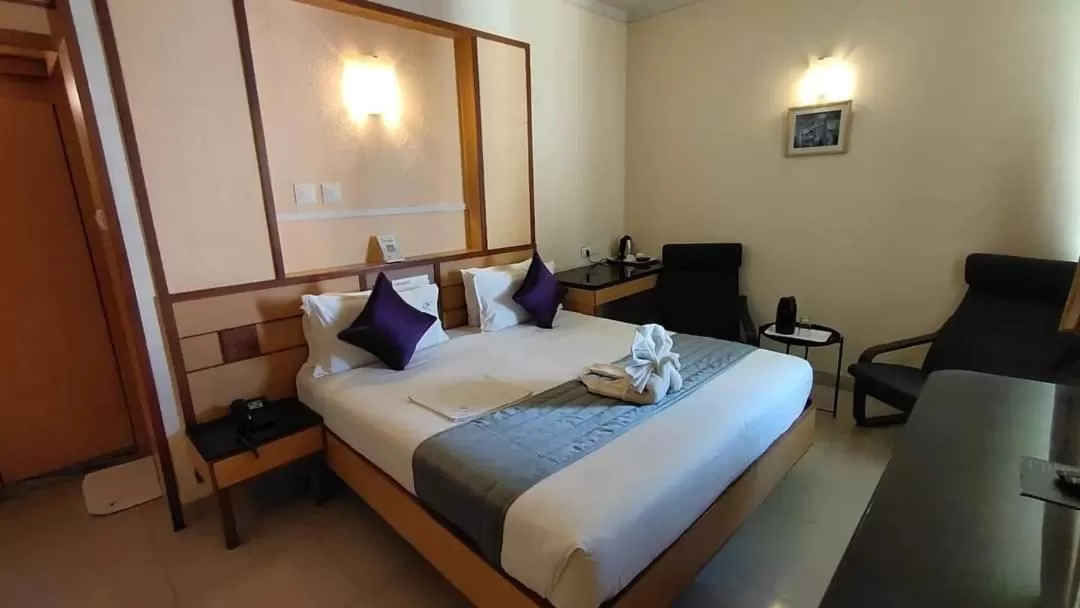 Bed in Hotel Aishwarywaa