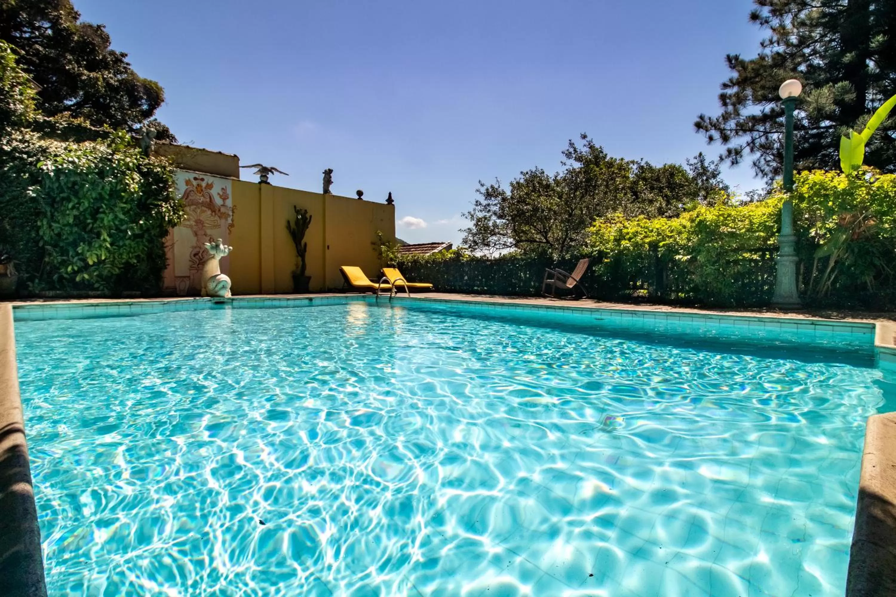 Swimming Pool in Villa Alexandrino
