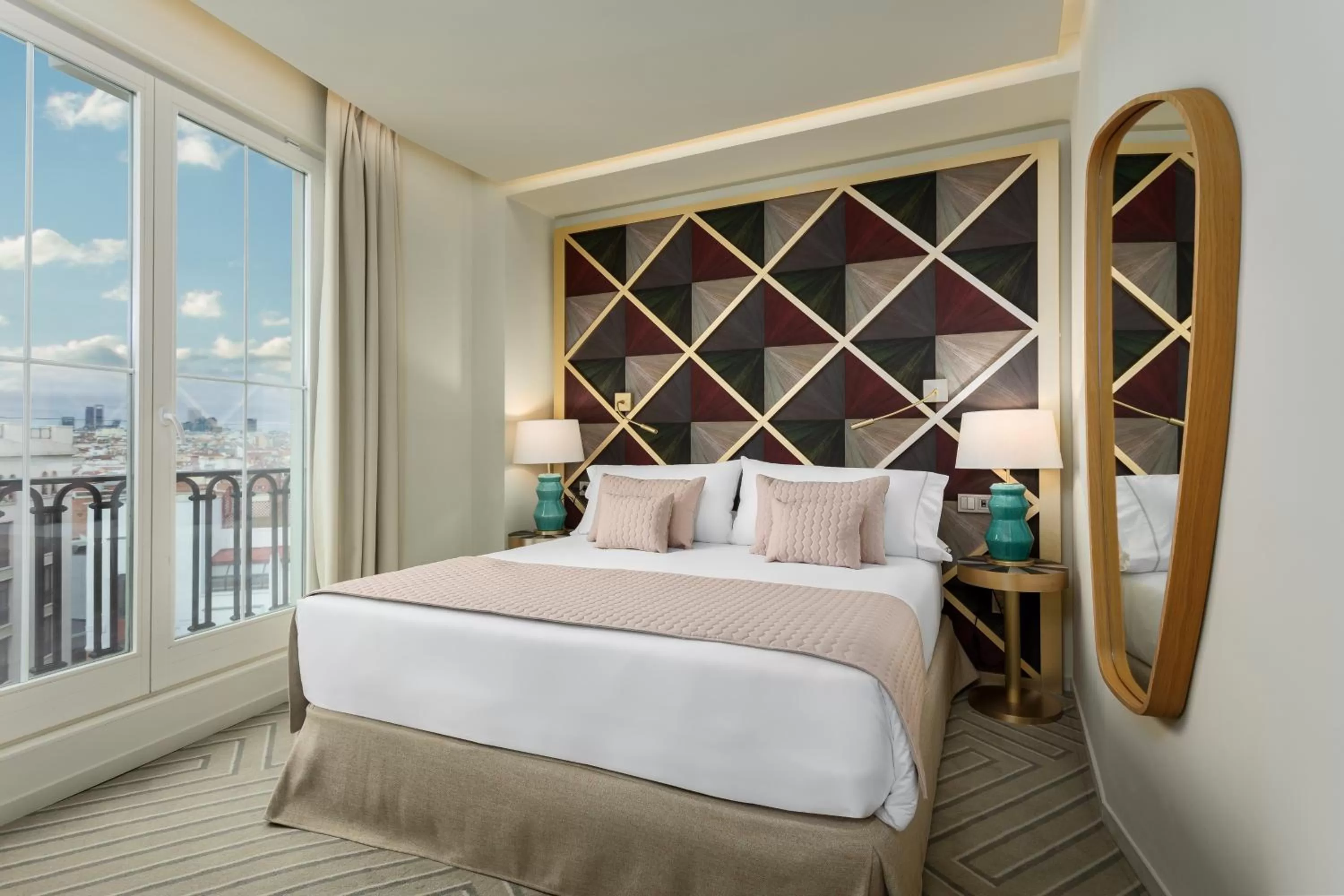 Bed in Room Mate Macarena, Madrid Gran Vía