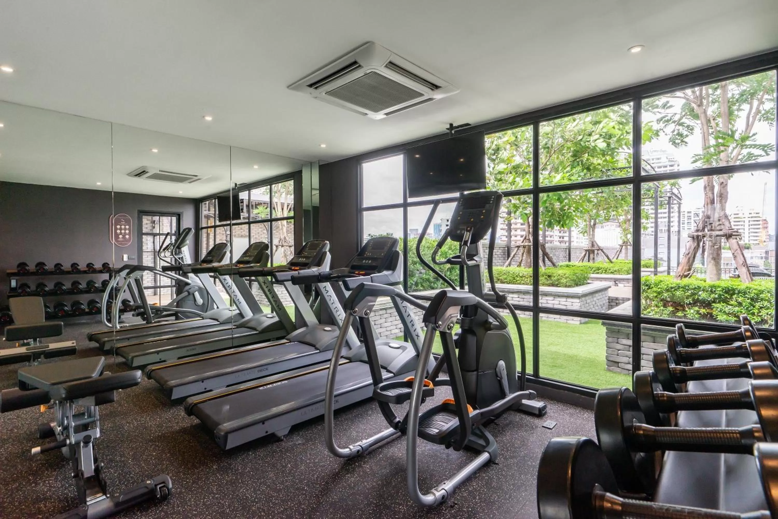 Fitness centre/facilities in The Coach Hotel Sukhumvit - Asok BTS Bangkok