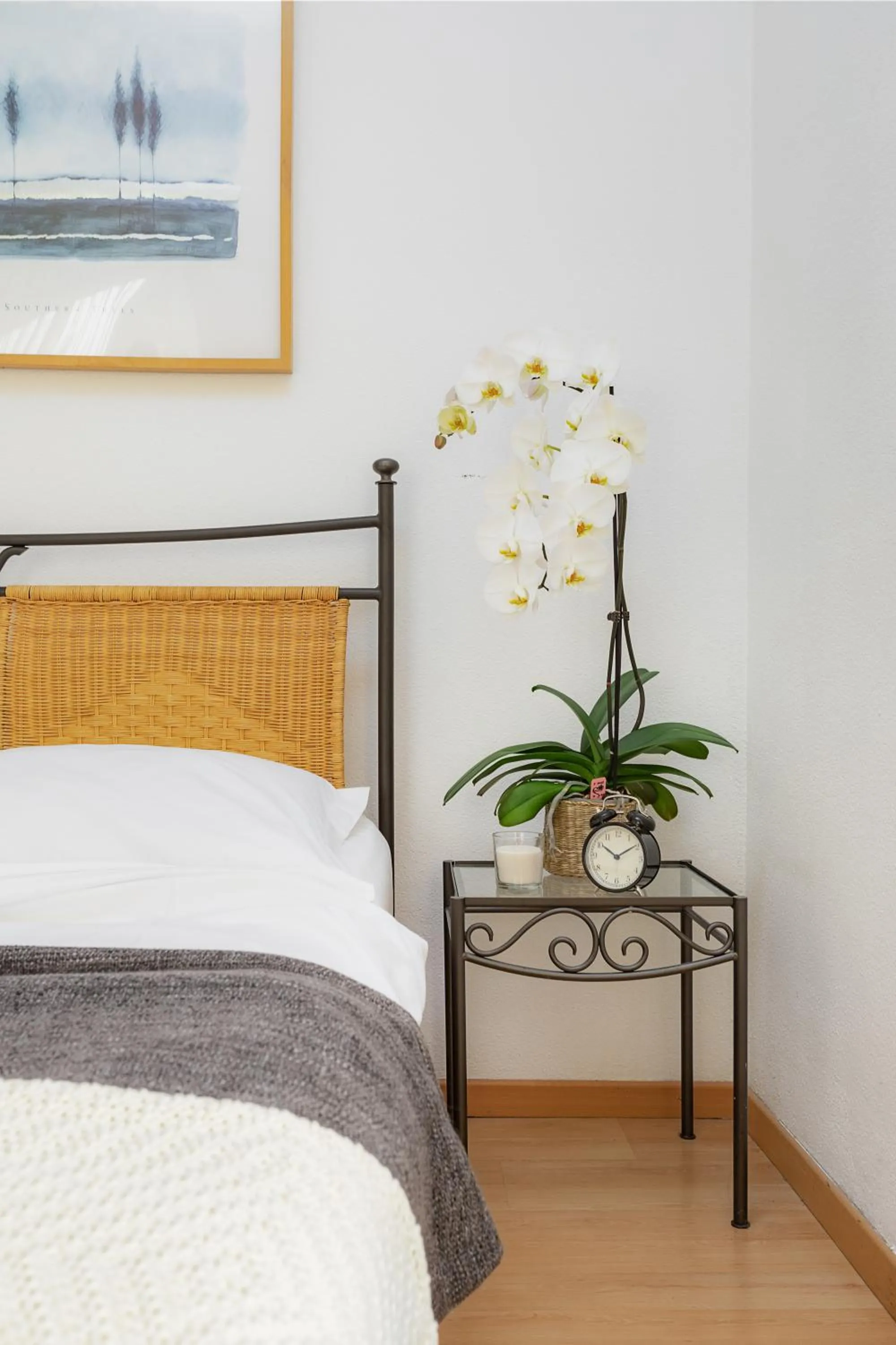 Photo of the whole room, Bed in Swiss Star Zurich Sihlfeld - Self Check-In