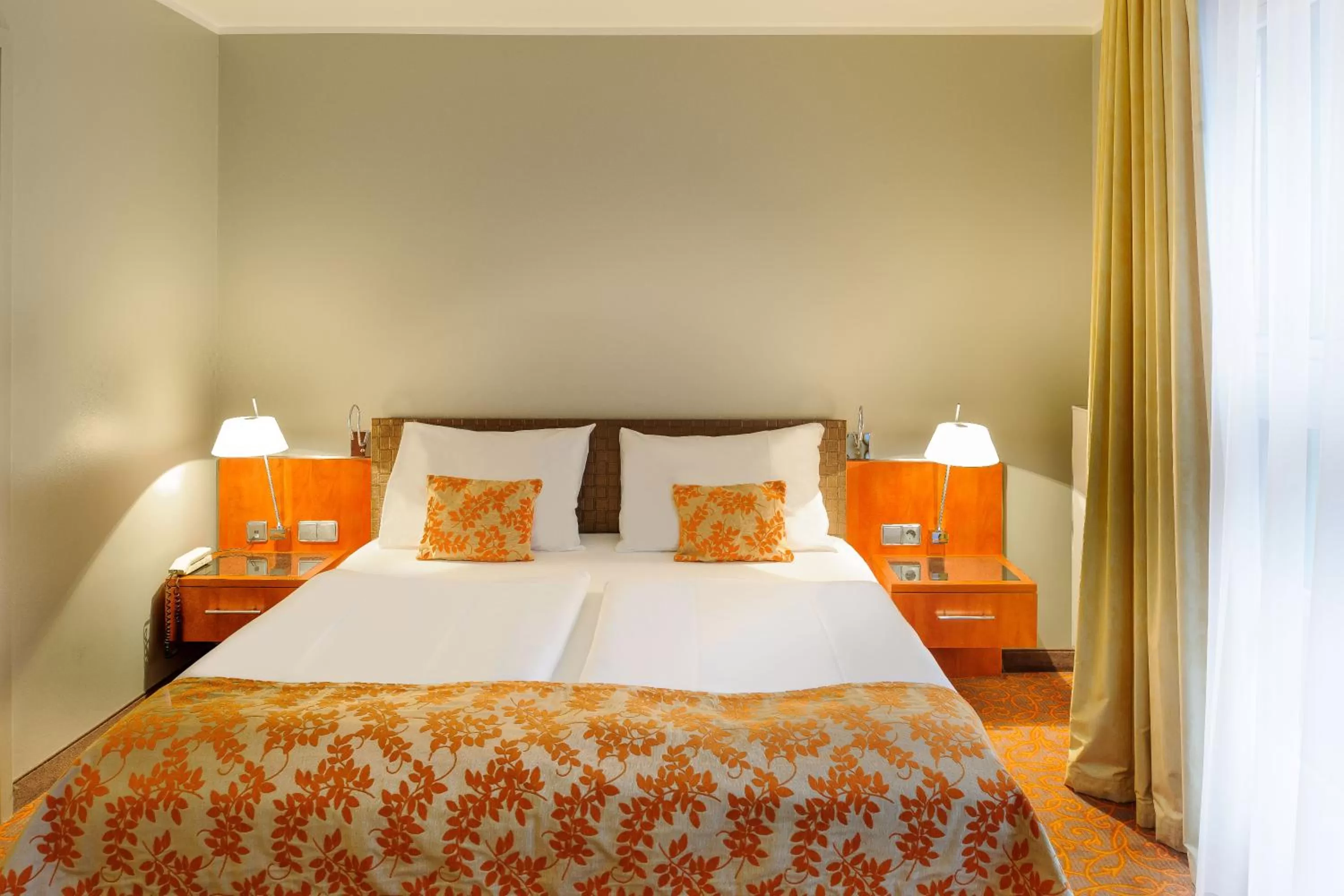 Bed in Mercure Hotel & Residenz Berlin Checkpoint Charlie