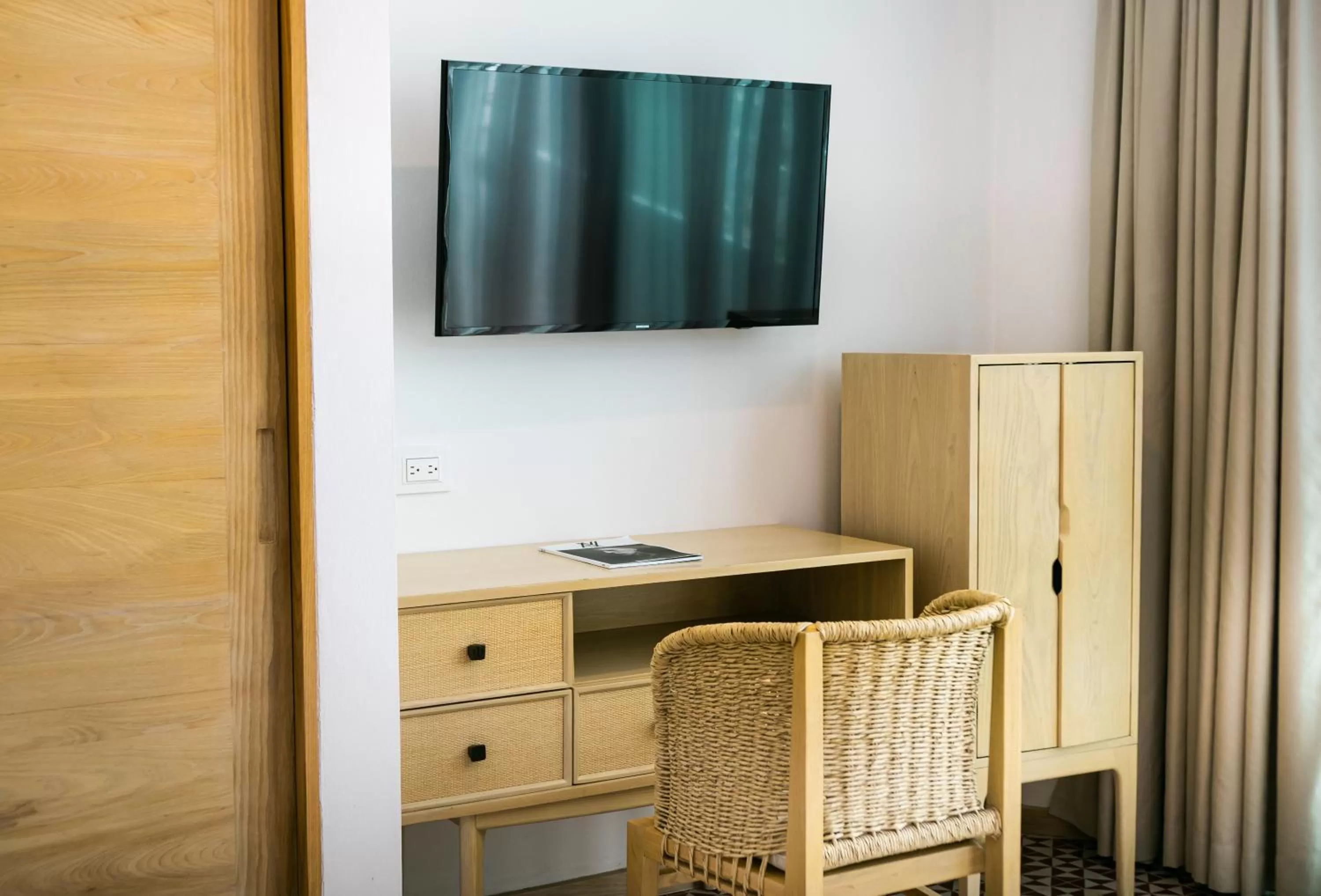 room service in Auténtico Vertical Playa del Carmen