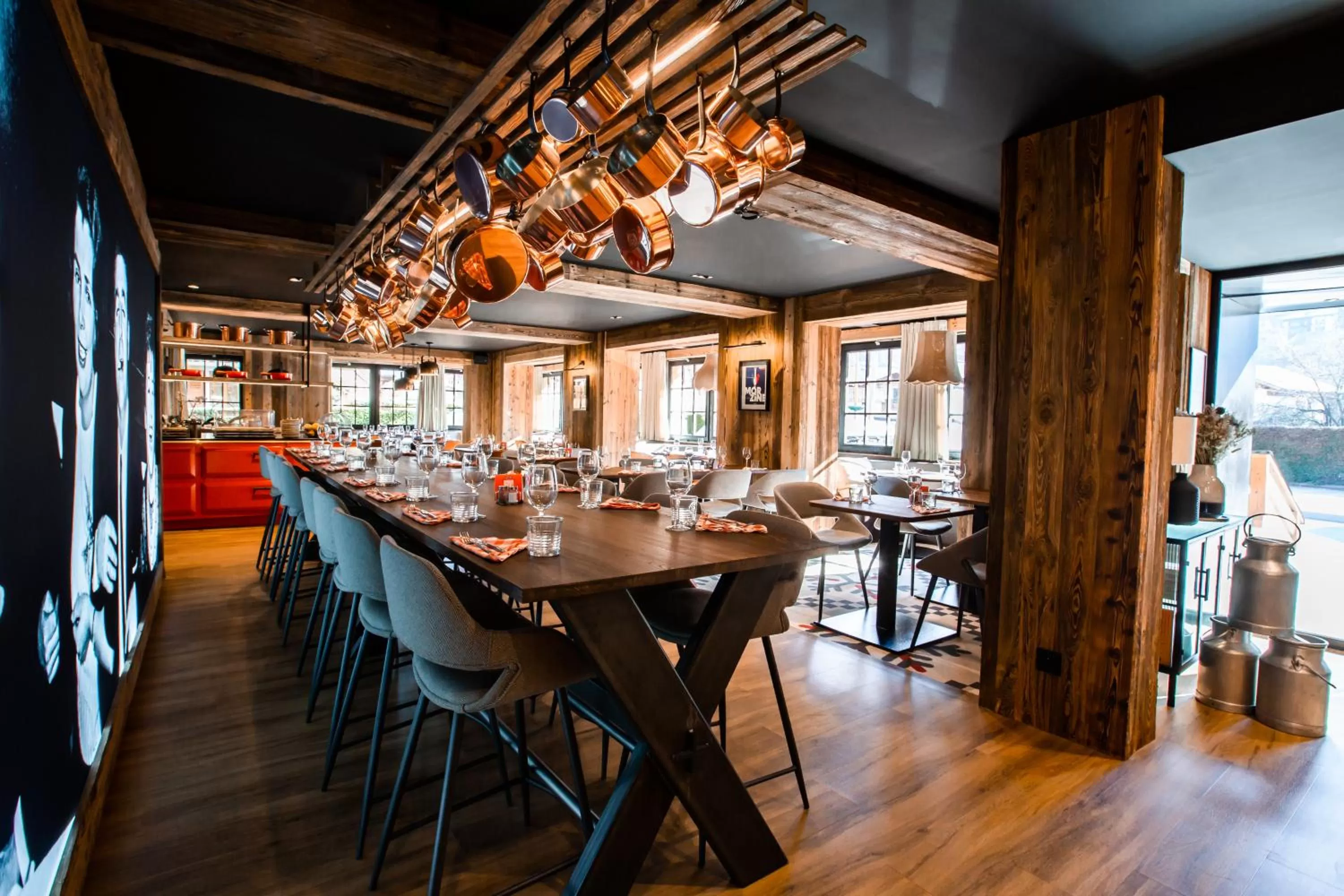 Restaurant/places to eat in Hôtel Névé