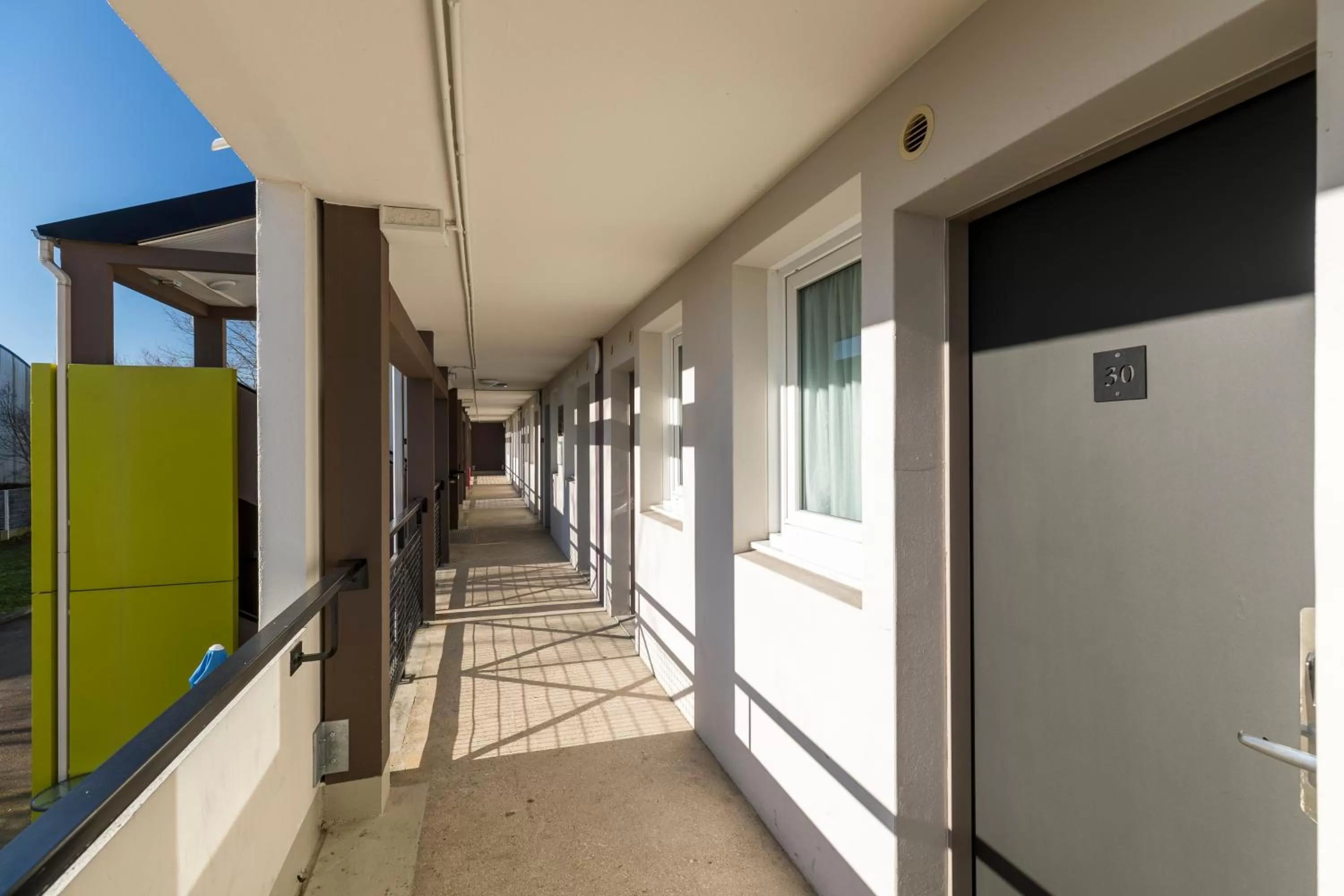 Property building in B&B HOTEL Auxerre Bourgogne