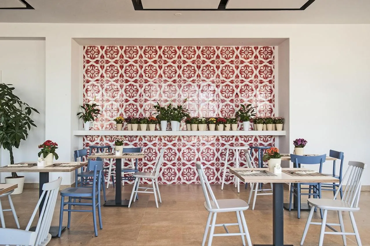 Lounge or bar in Modica Beach Resort