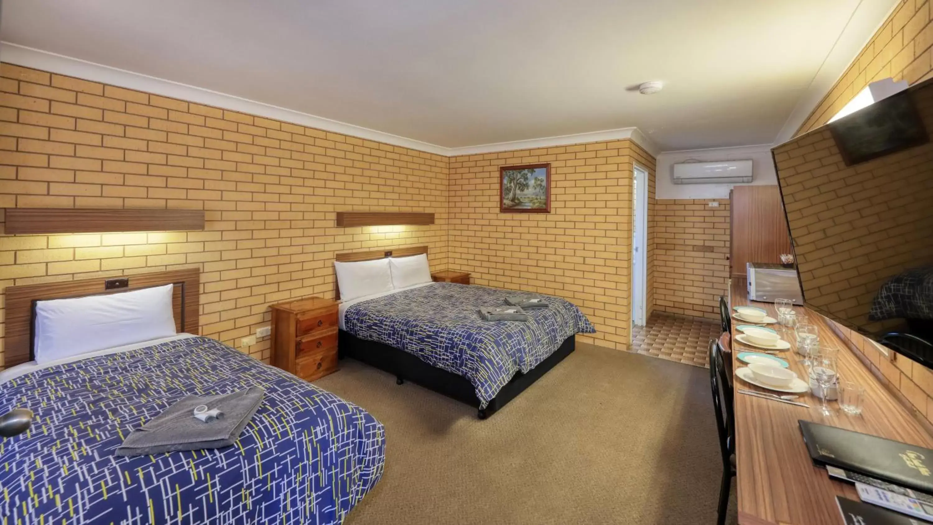 Standard Double or Twin Room in Darling River Motel Standard Double or Twin Room in Darling River Motel