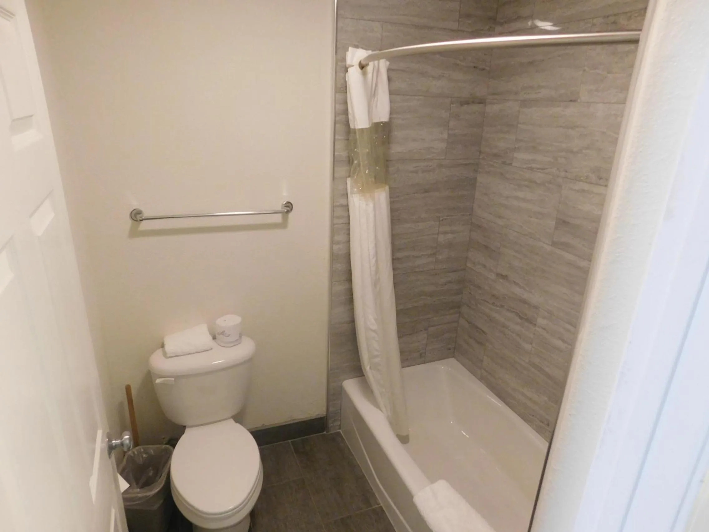 Bathroom in Motel 6 - Downtown Monterey