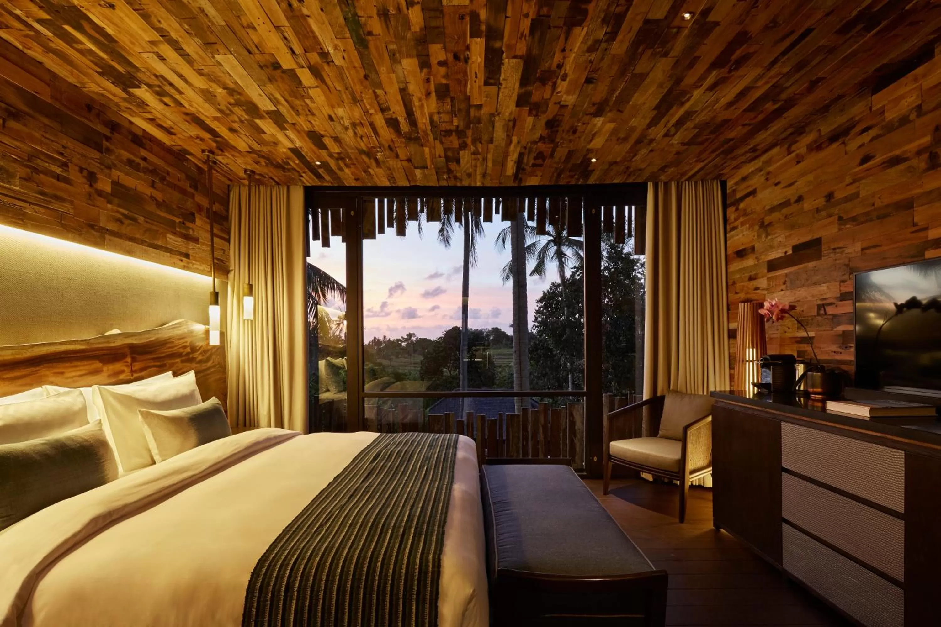 Spring, Bed in Nirjhara