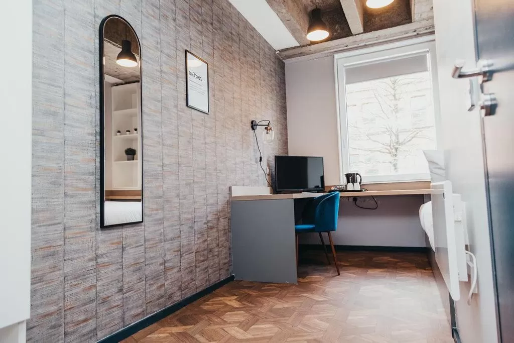 Quarter by the Warren Collection