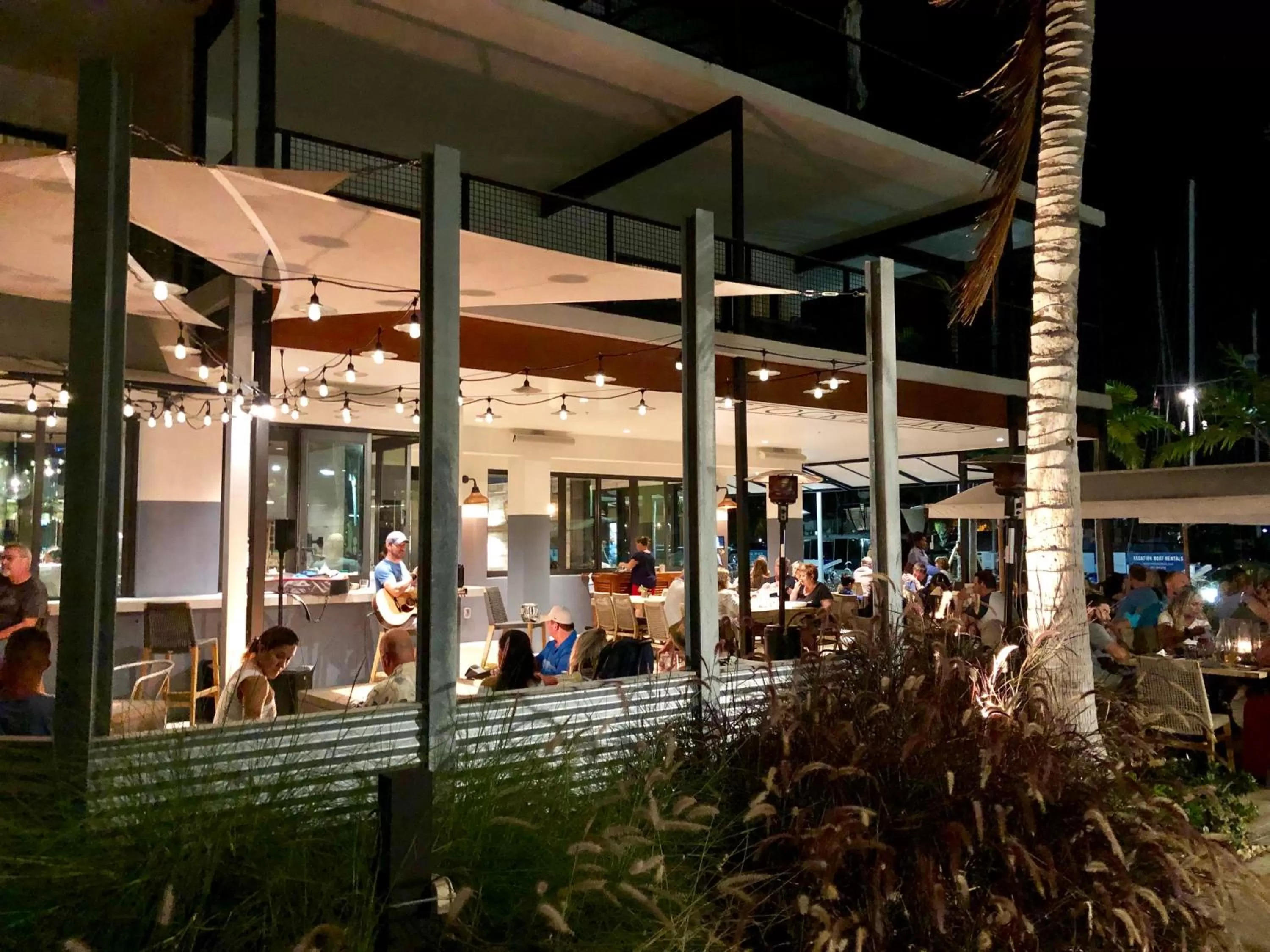 Restaurant/places to eat in The Perry Hotel & Marina Key West