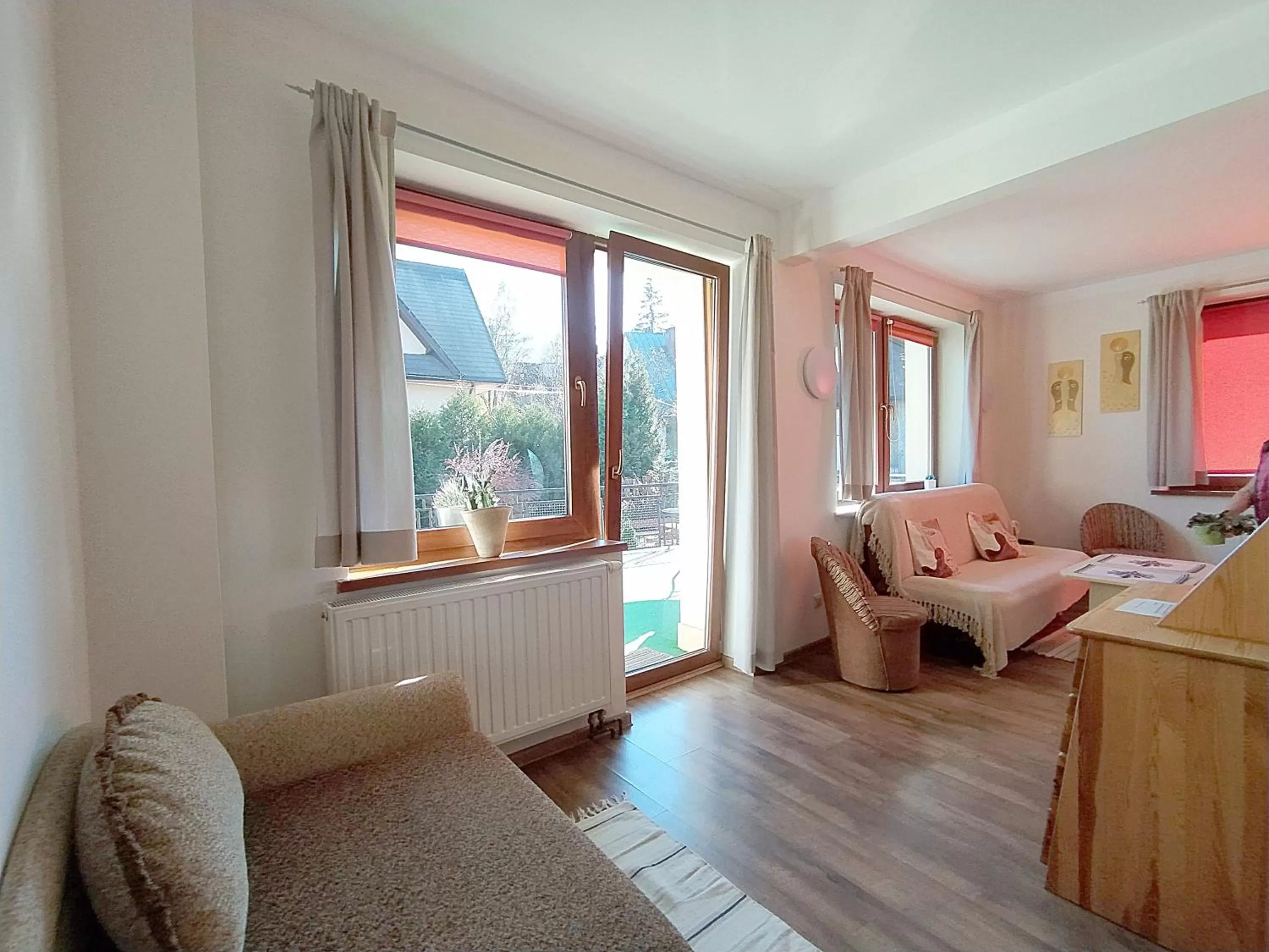 Seating Area in Willa Mozaika