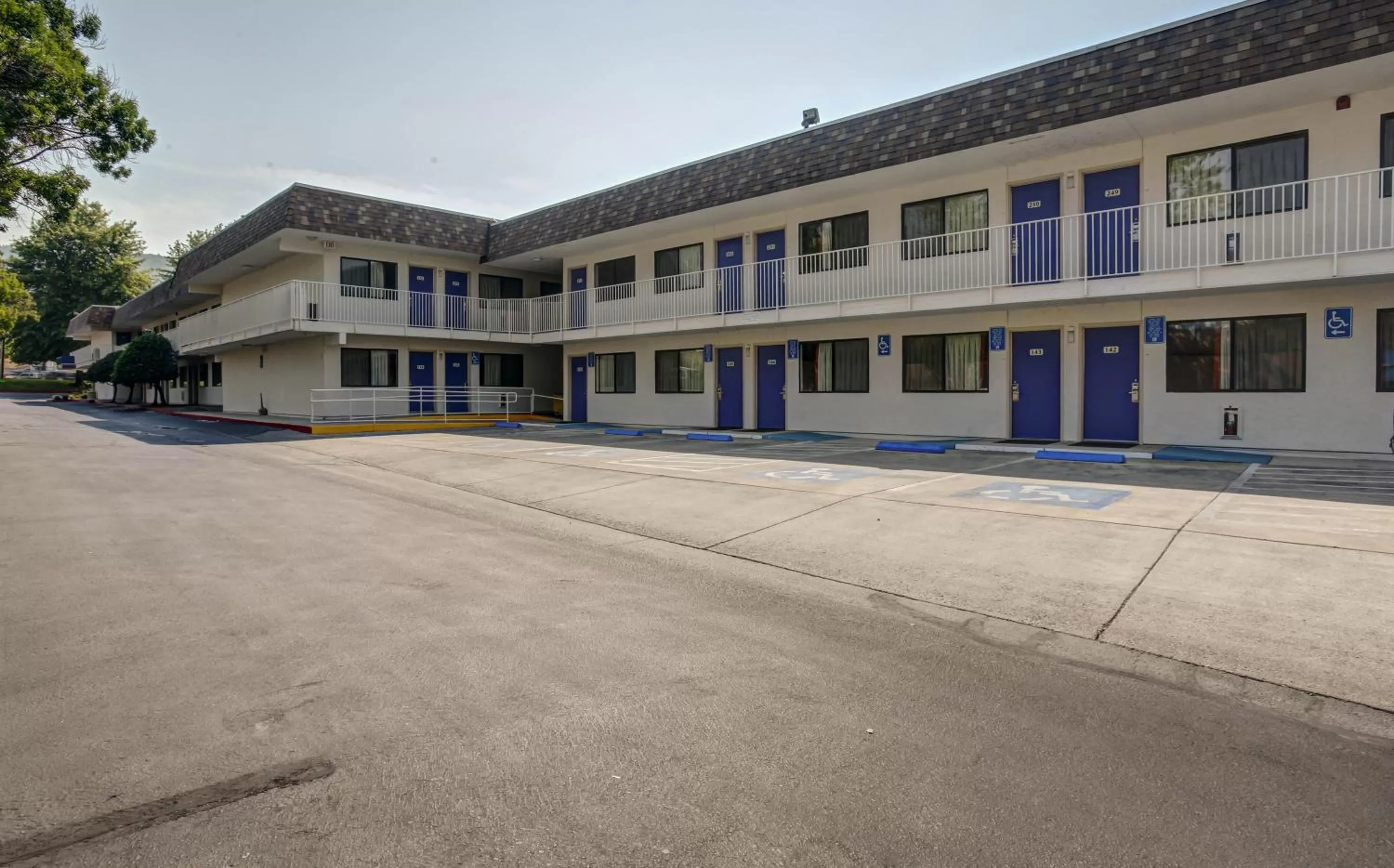 Facade/entrance in Motel 6-Grants Pass, OR