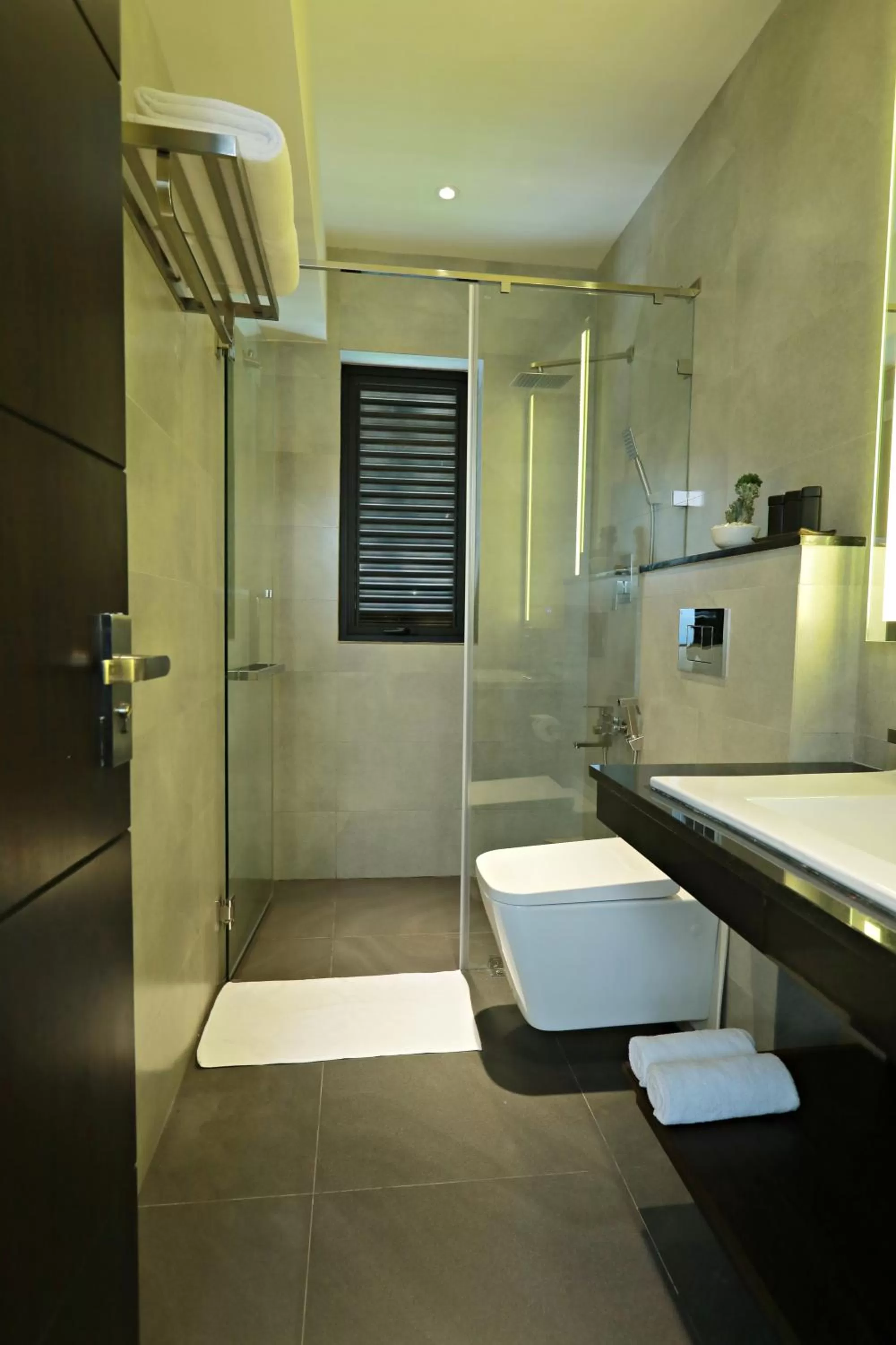 Shower, Bathroom in Lavonca Boutique Hotel