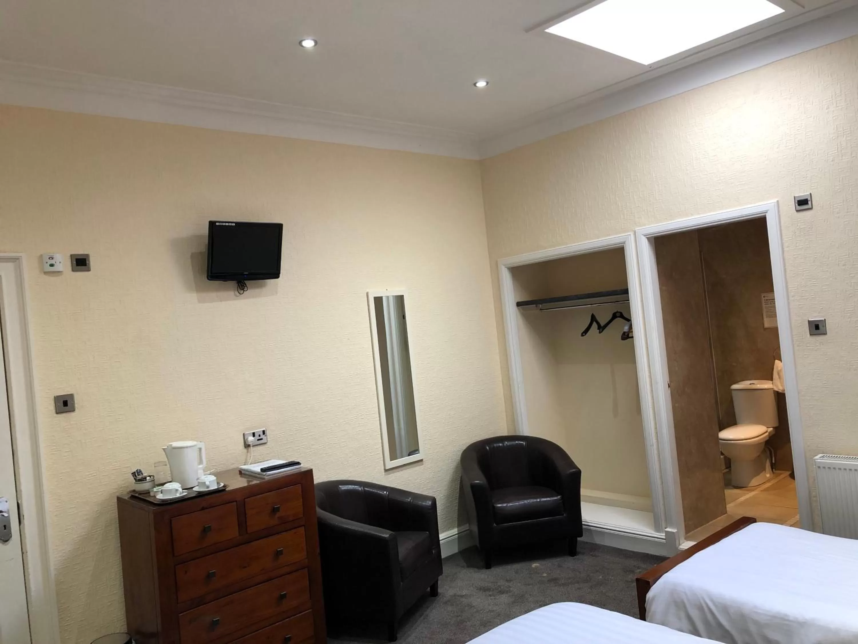 Seating Area in The Douglas Hotel