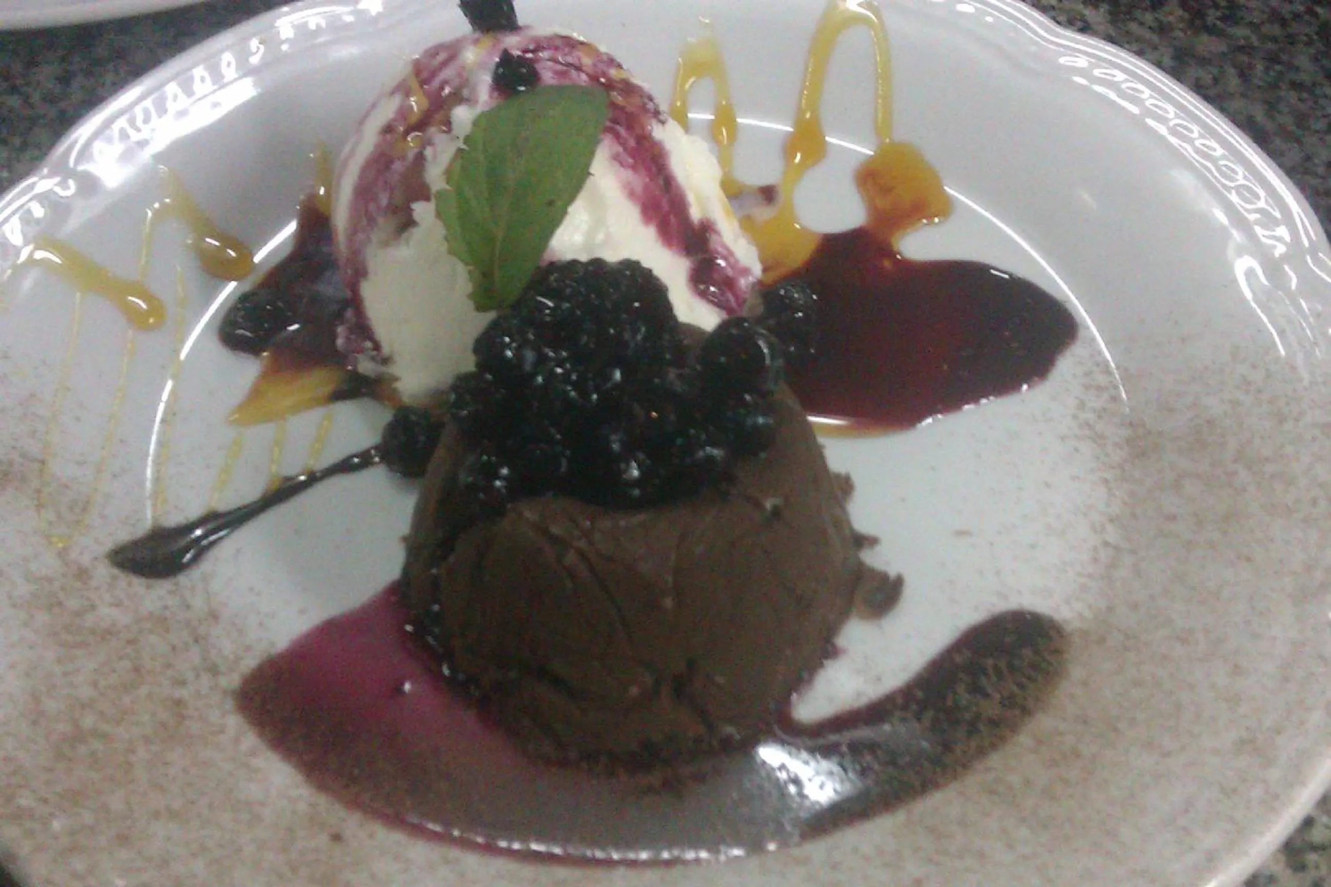 Food and drinks in Solares Del Sur