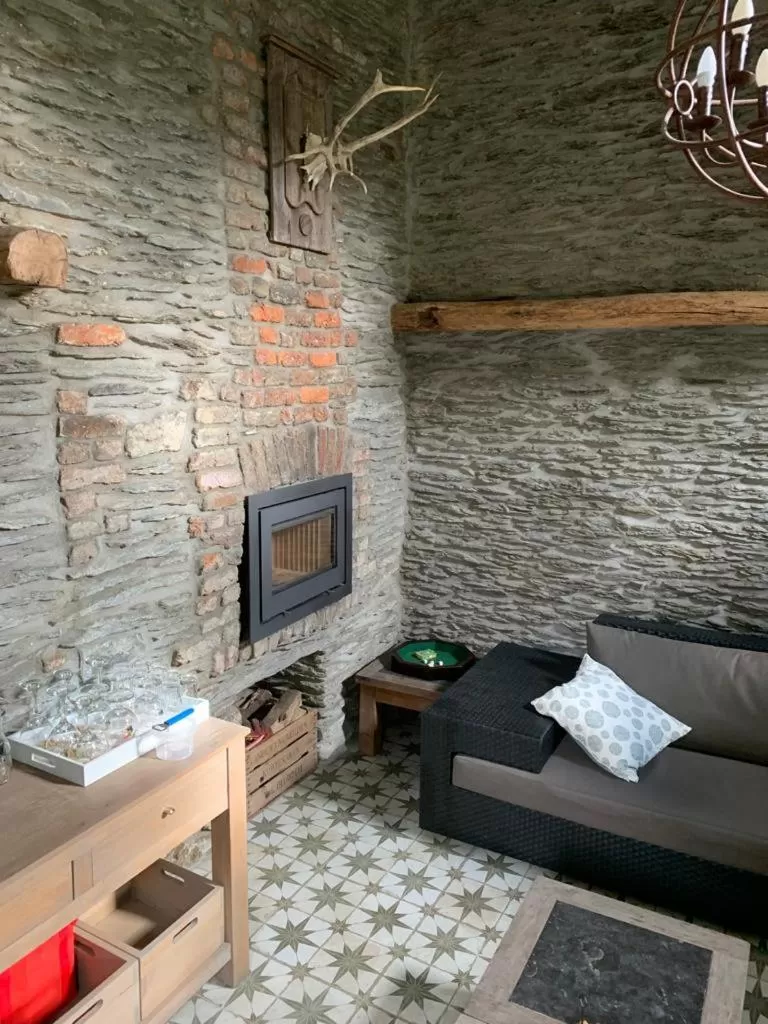 Lounge or bar in B&B Le Nid d'Hirondelle