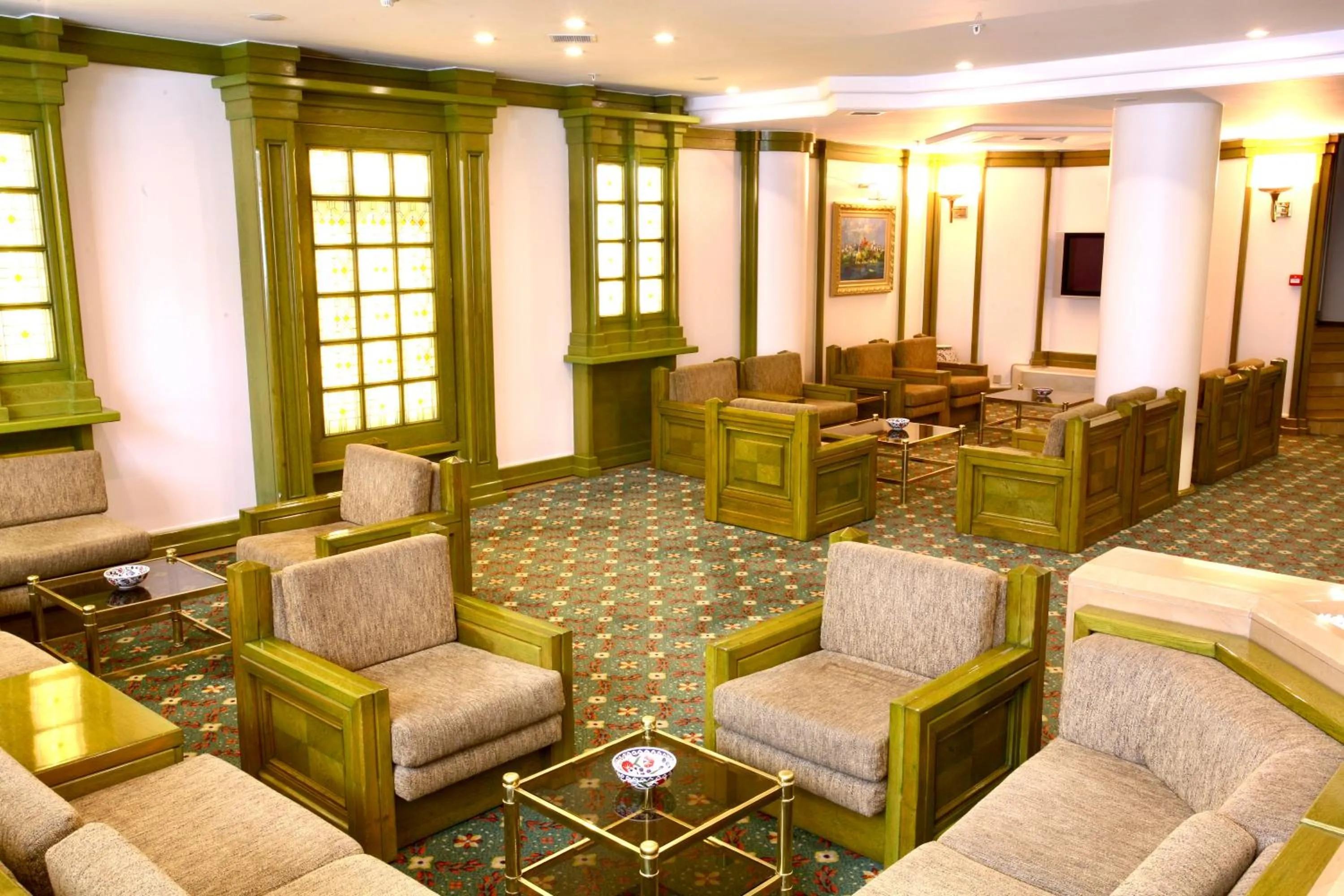 TV and multimedia in Istanbul Royal Hotel