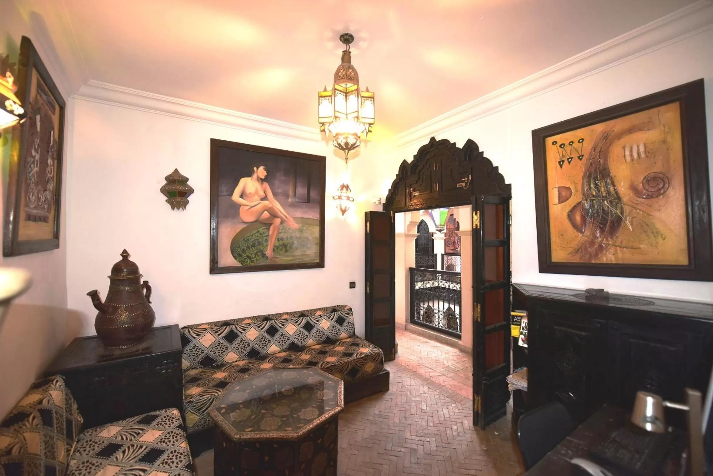 Business facilities, Seating Area in Ryad Laârouss