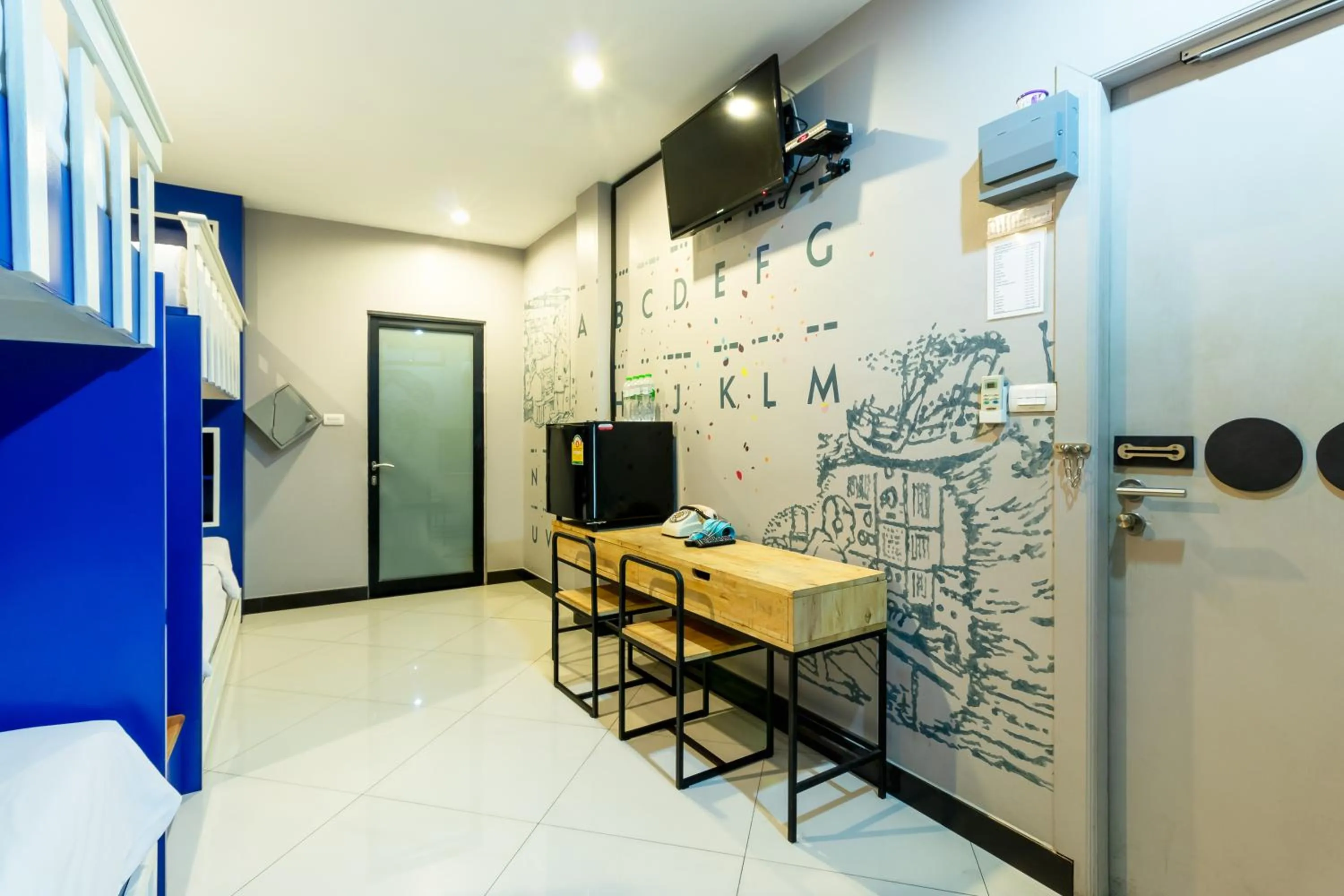 TV and multimedia in The Secret Service