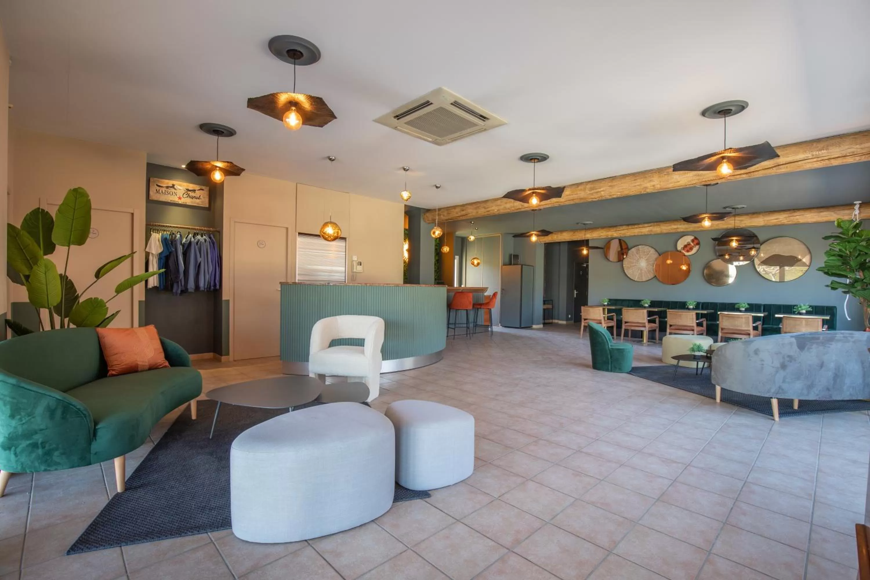 Seating area in Hôtel La Perna